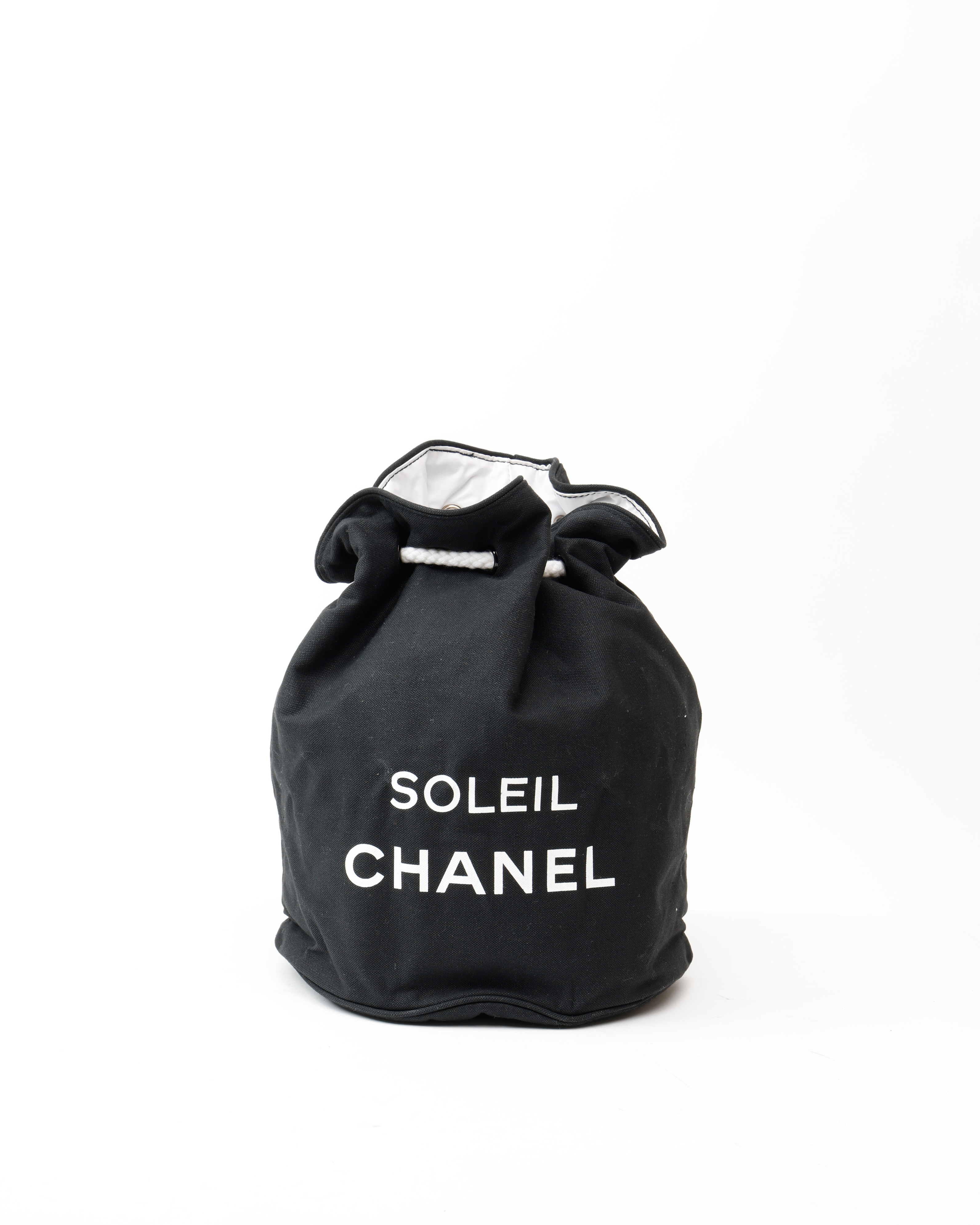 CHANEL Novelty CC Bucket Bag