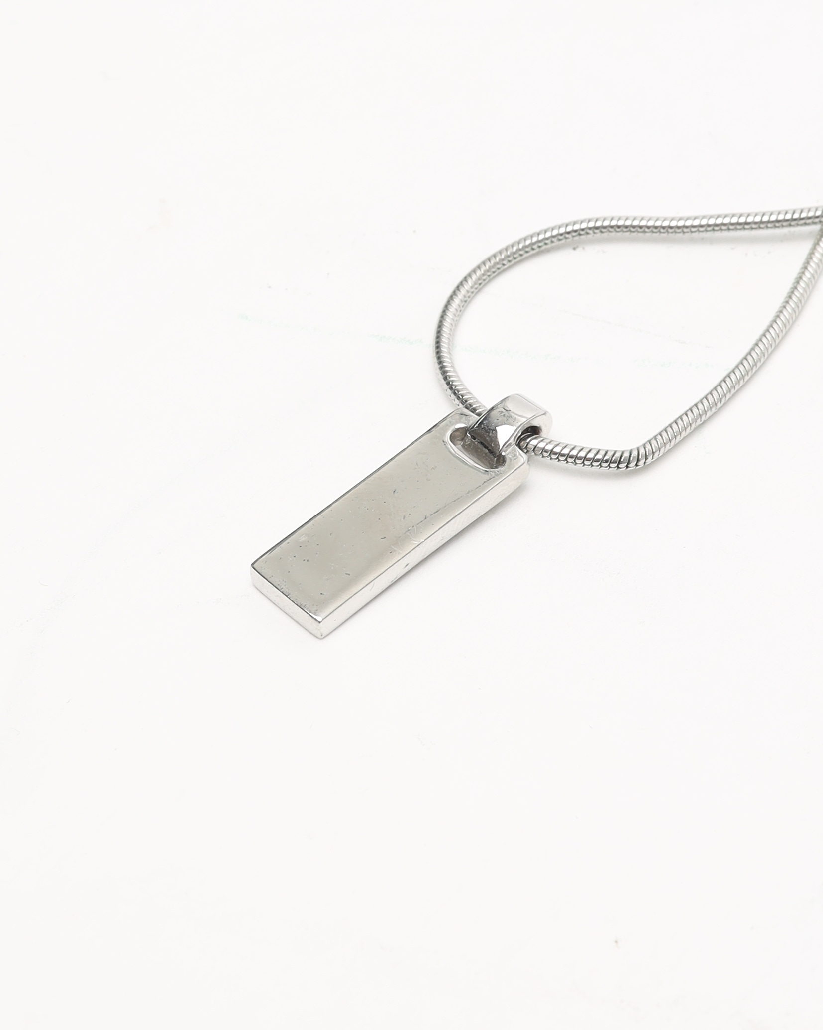 Dior Christian Logo Plate Halskette
