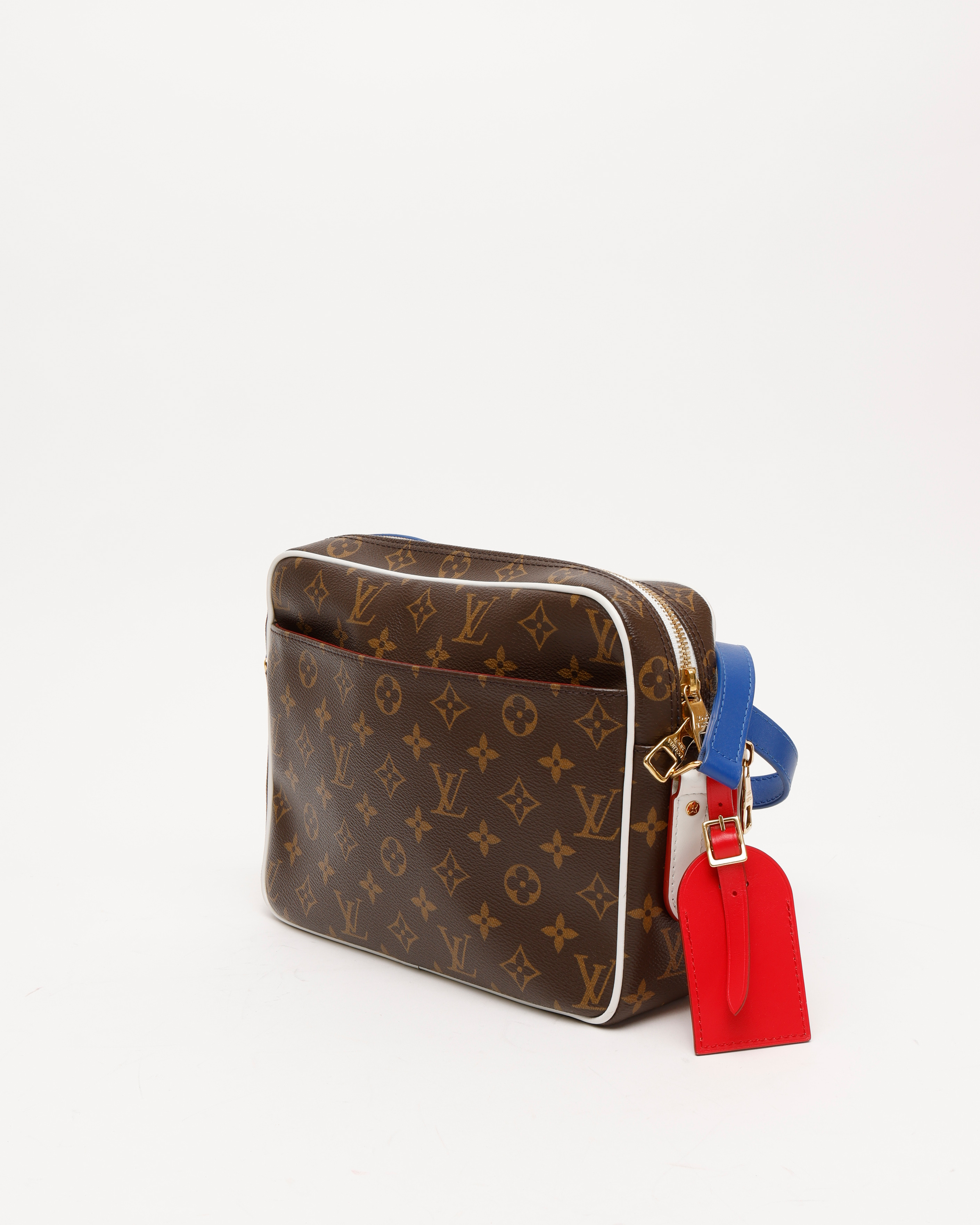Pre-owned Louis Vuitton Nba Monogram Nile Messenger Pm Bag