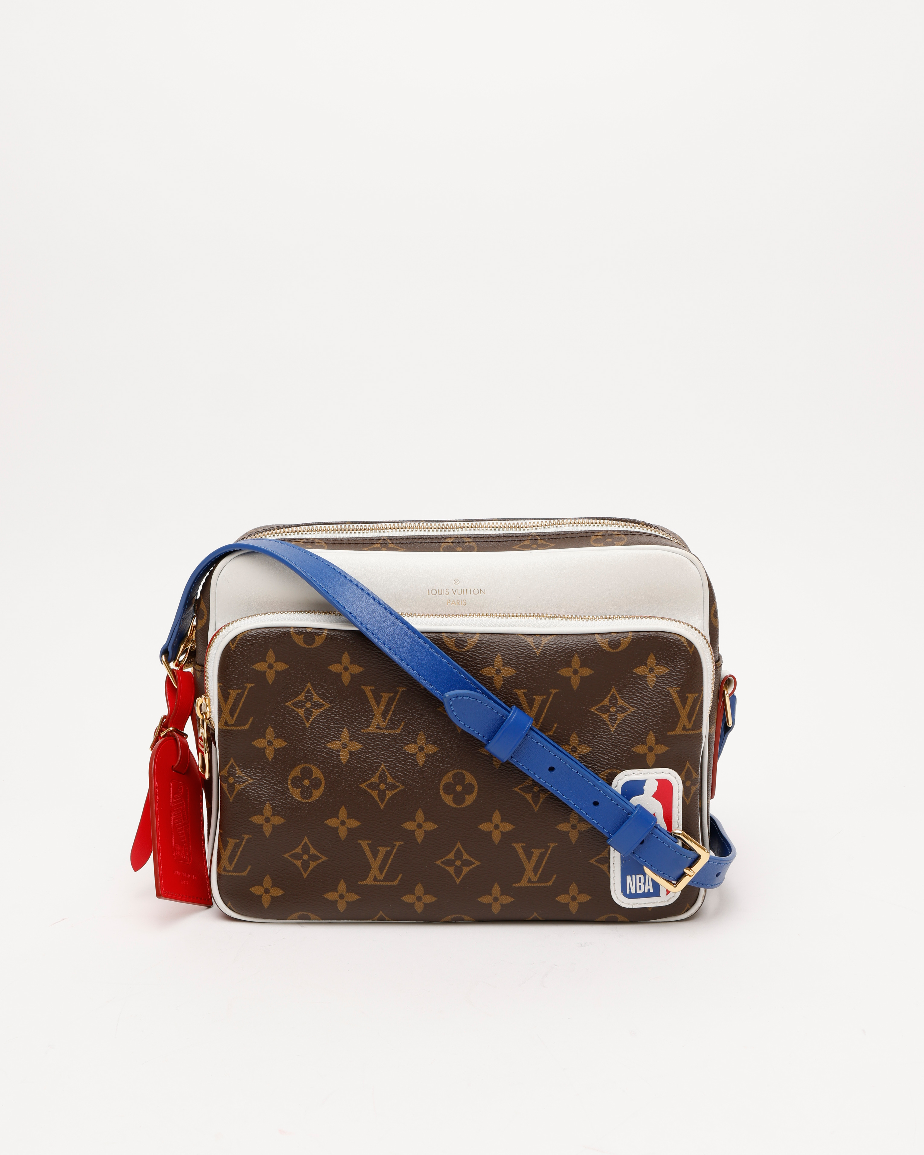 Pre-owned Louis Vuitton Nba Monogram Nile Messenger Pm Bag