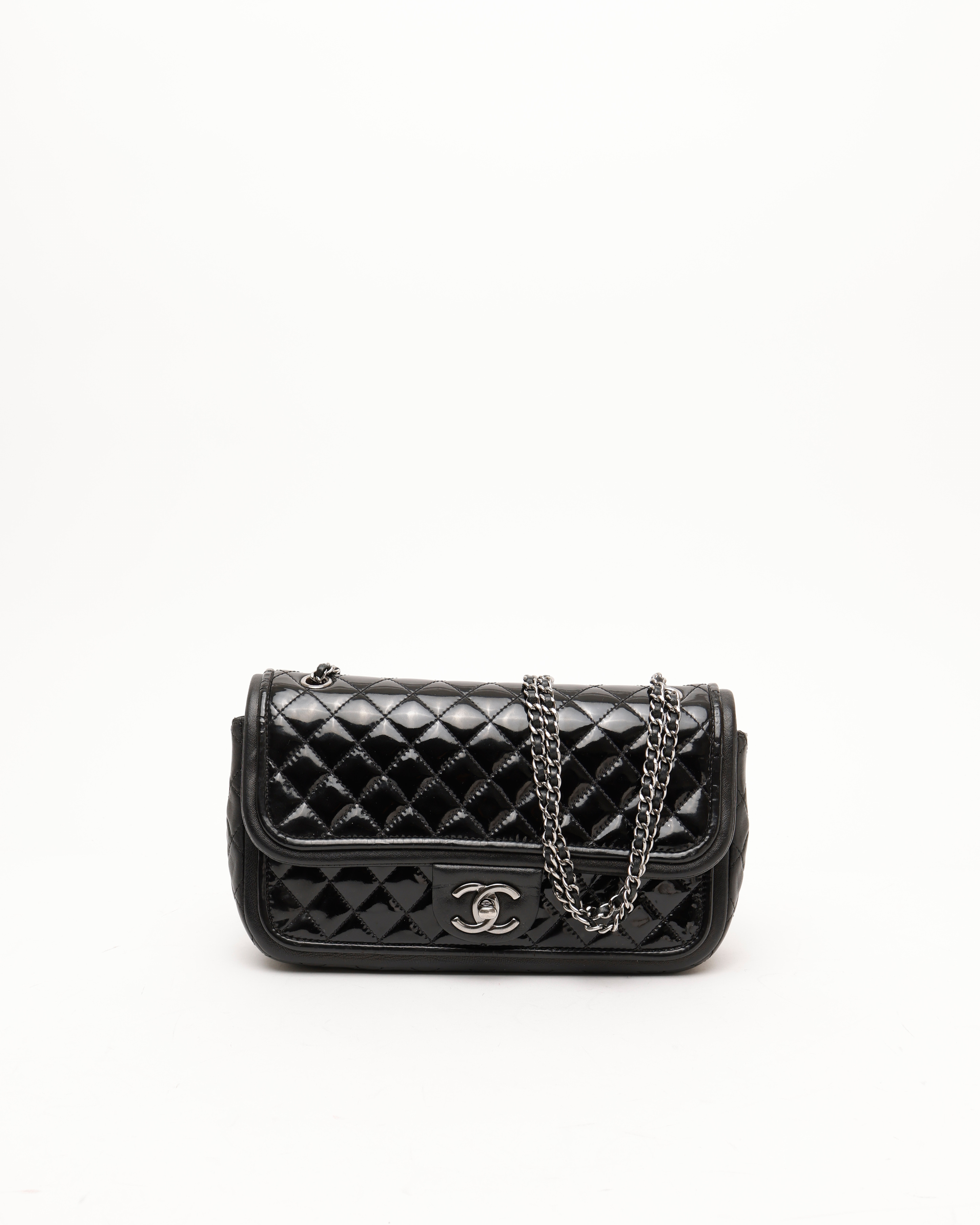 Pre-owned Chanel Classic Medium Patent Single Flap Bag In Black