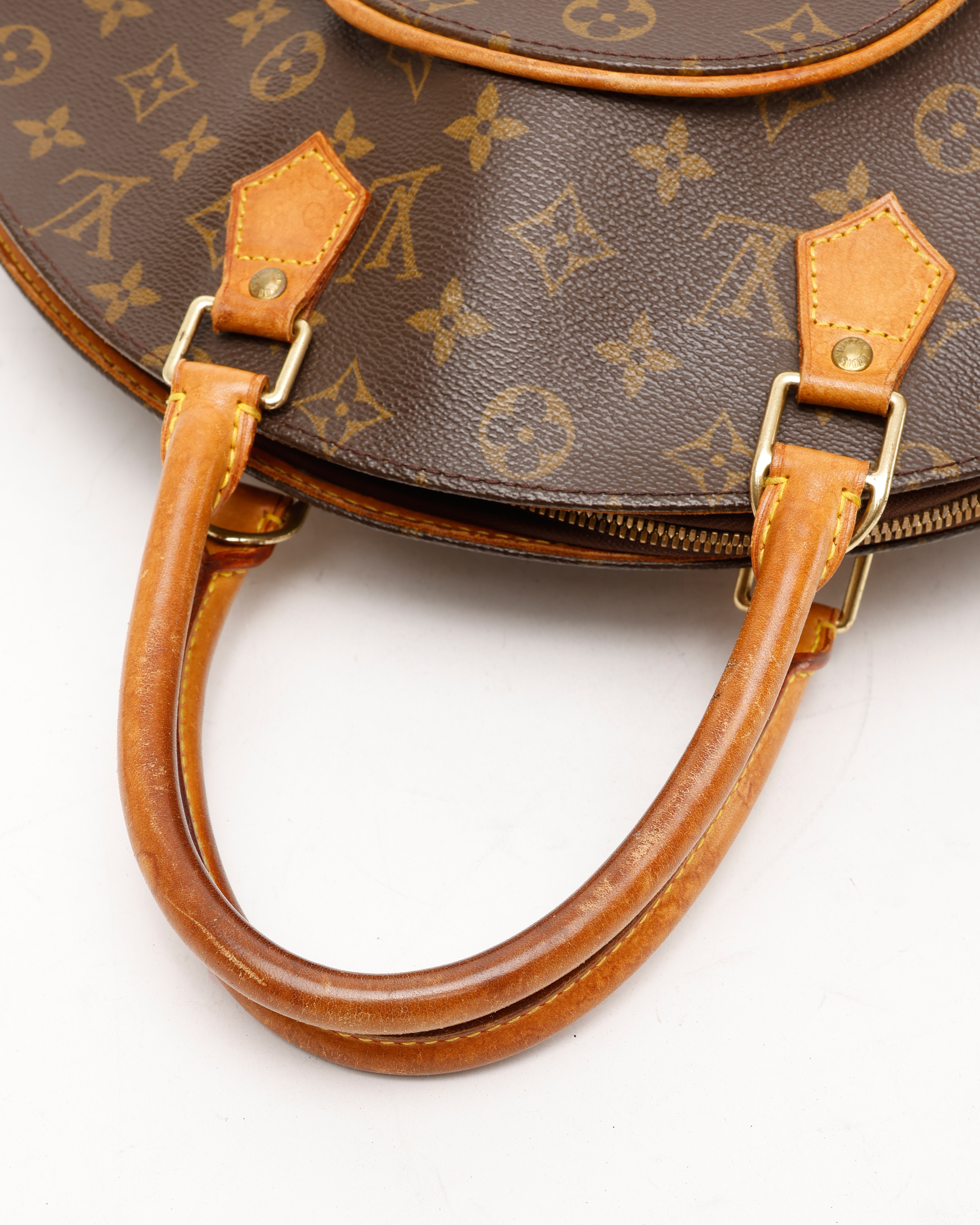 Pre-owned Louis Vuitton Monogram Ellipse Mm Bag In Brown