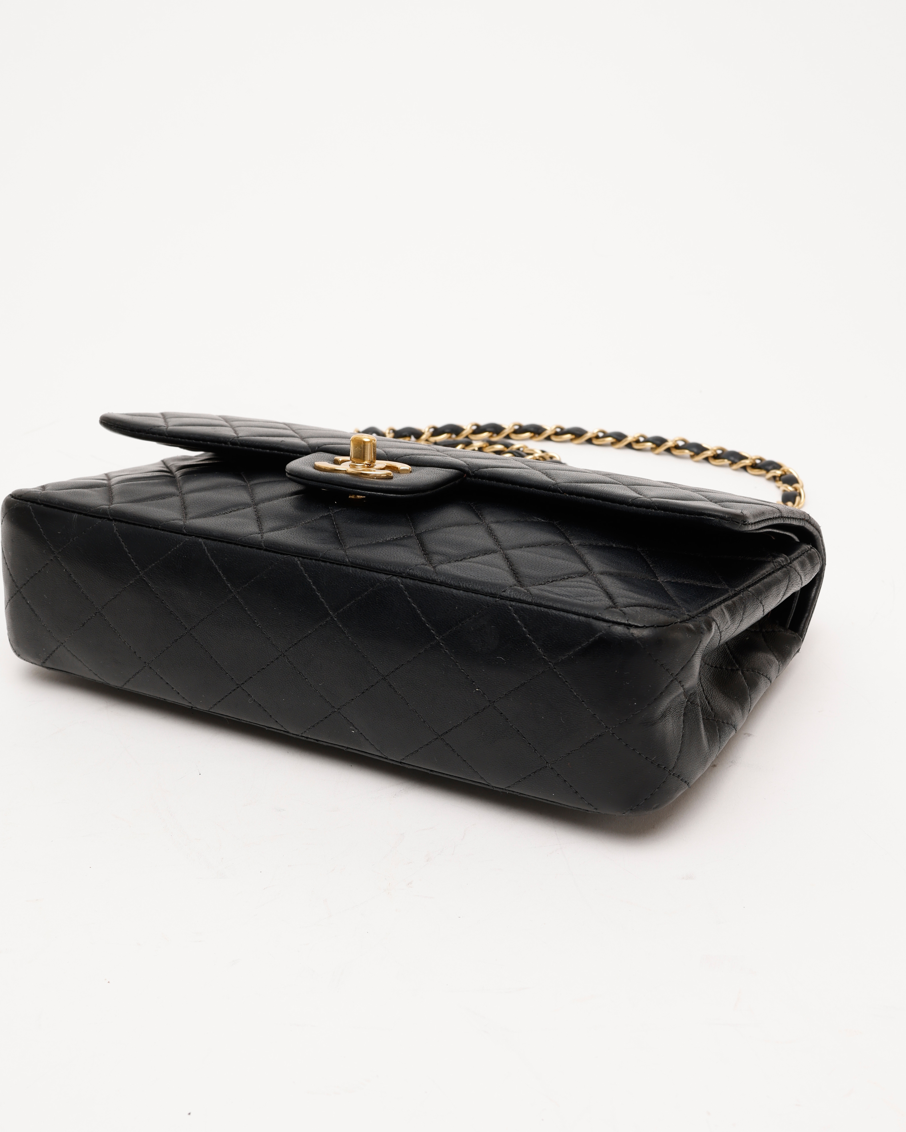 Pre-owned Chanel Classic Medium Double Flap Bag In Black
