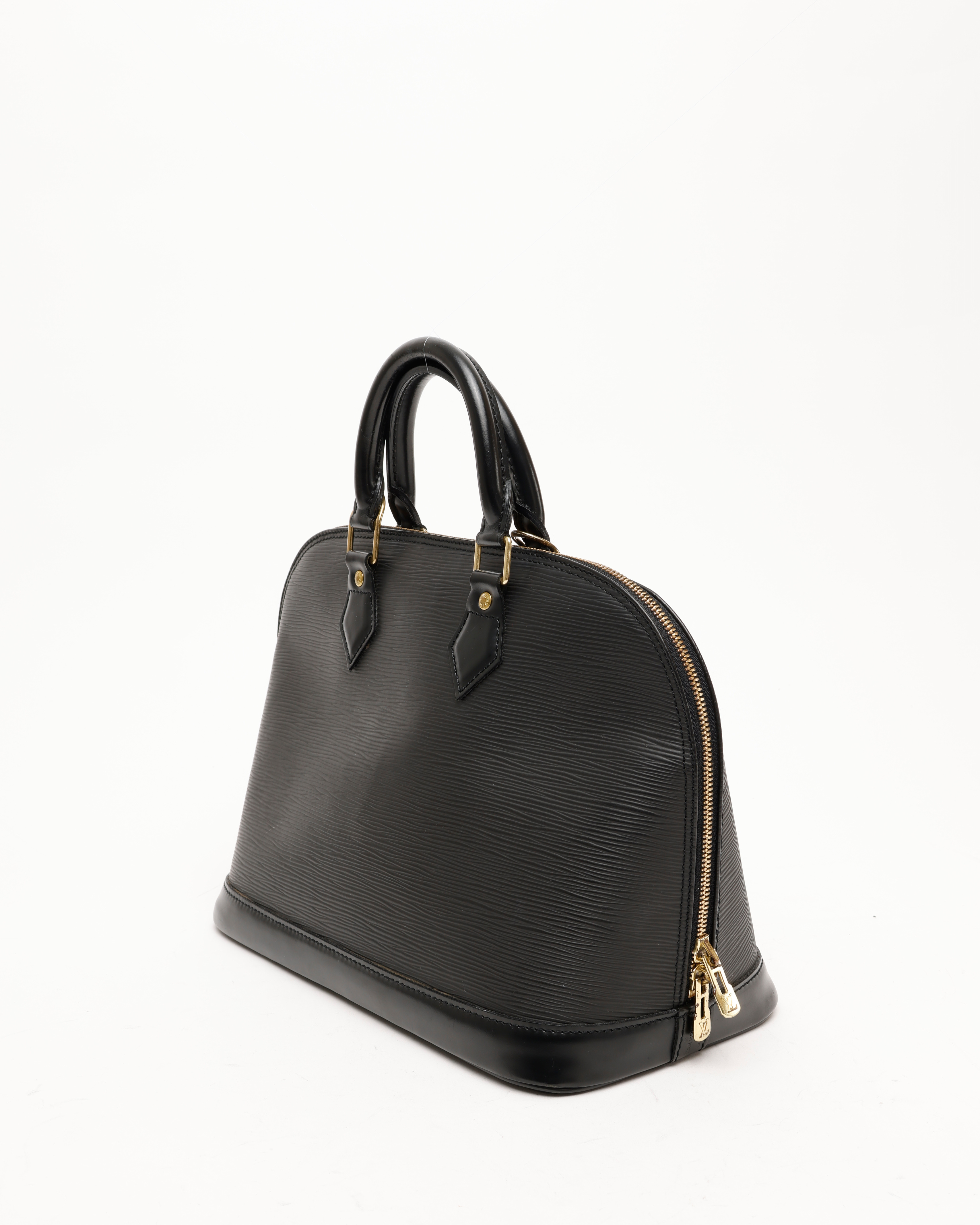 Pre-owned Louis Vuitton Alma Epi Pm Bag In Black