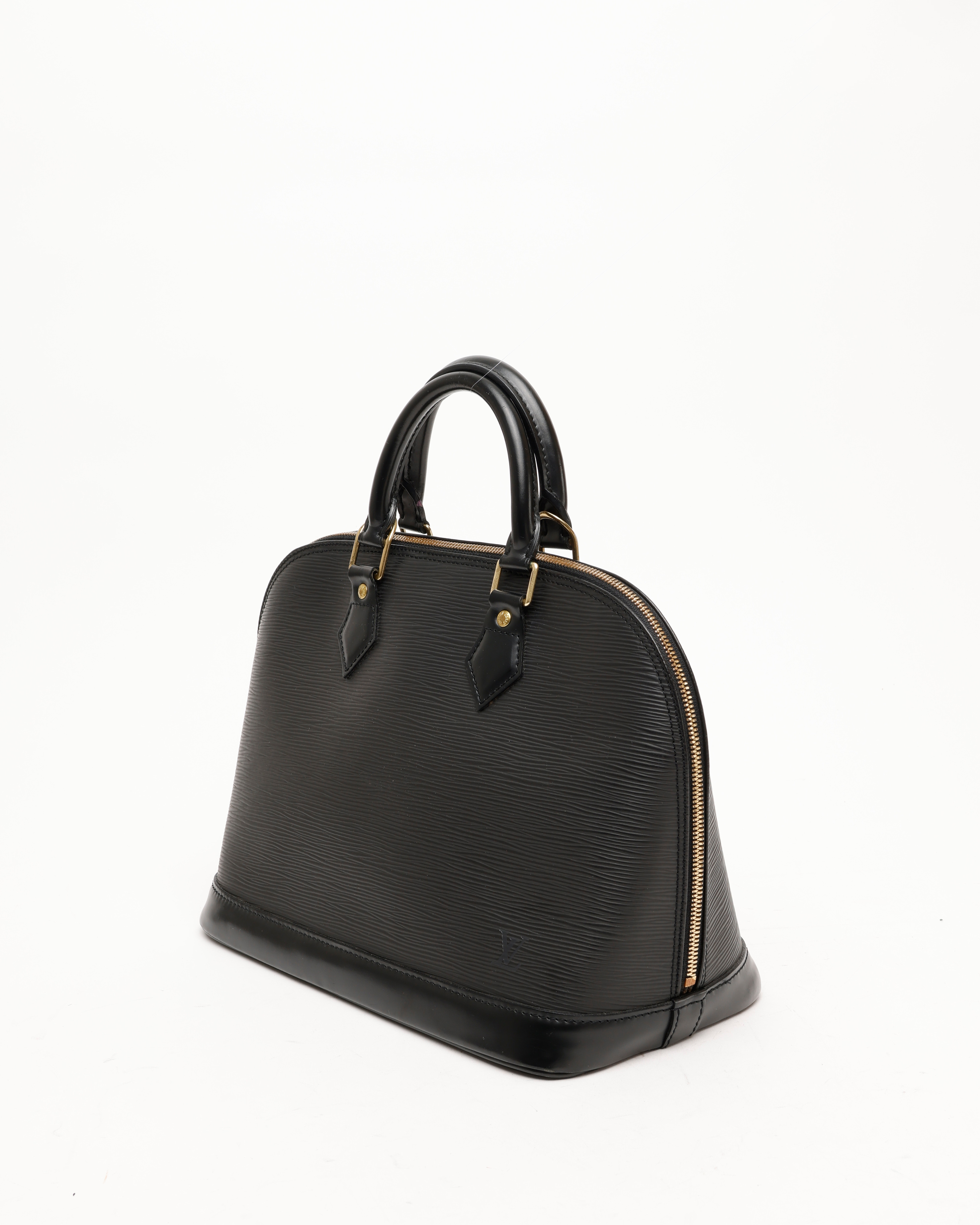 Pre-owned Louis Vuitton Alma Epi Pm Bag In Black