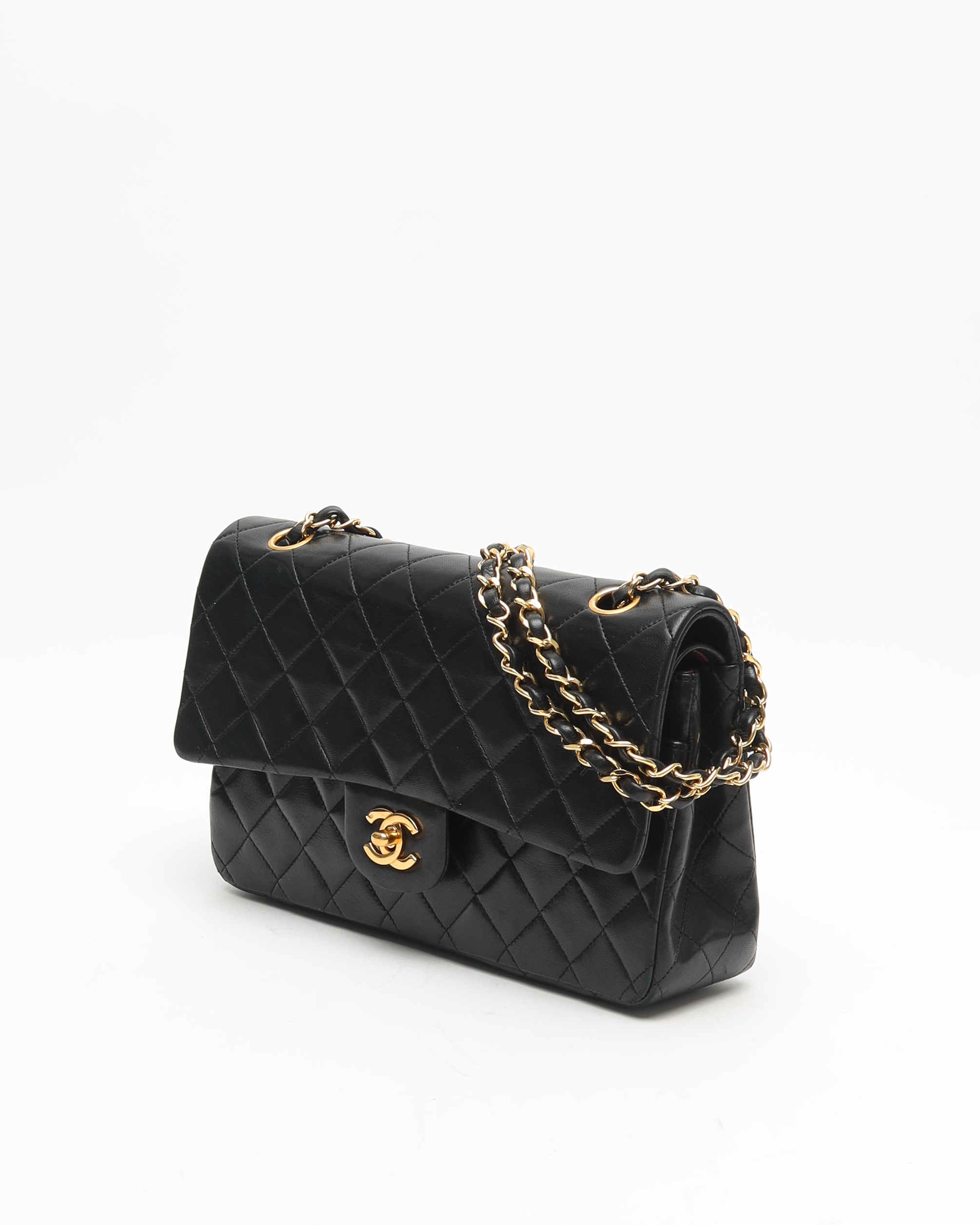 Pre-owned Chanel Classic Medium Double Flap Bag In Black