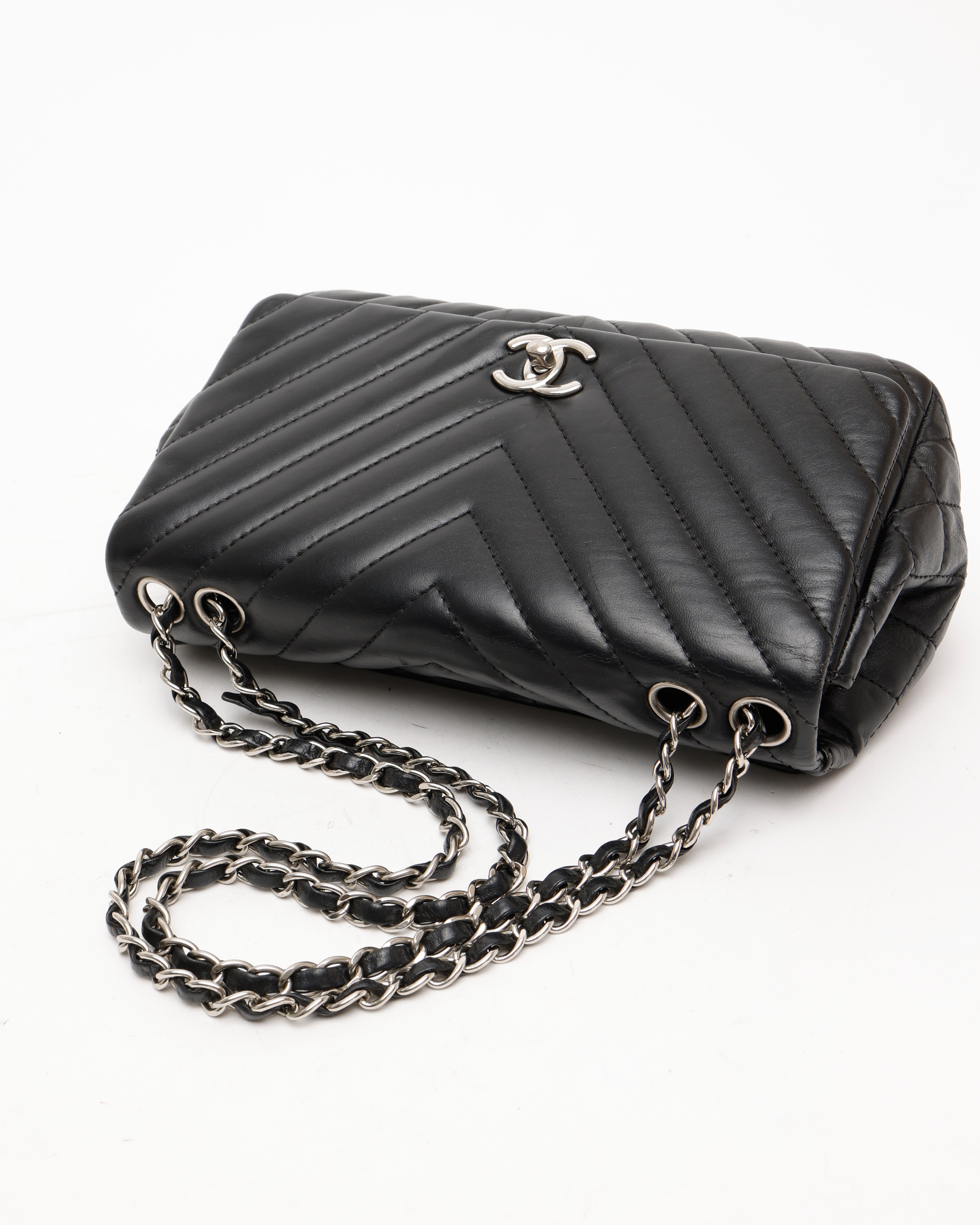 Pre-owned Chanel Surpique Chevron Flap Bag In Black