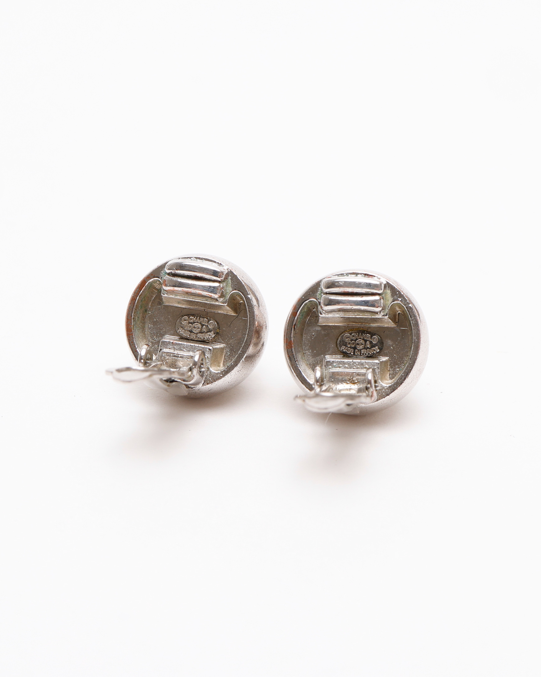 Pre-owned Chanel Coco Mark Silver Clip-on Earrings