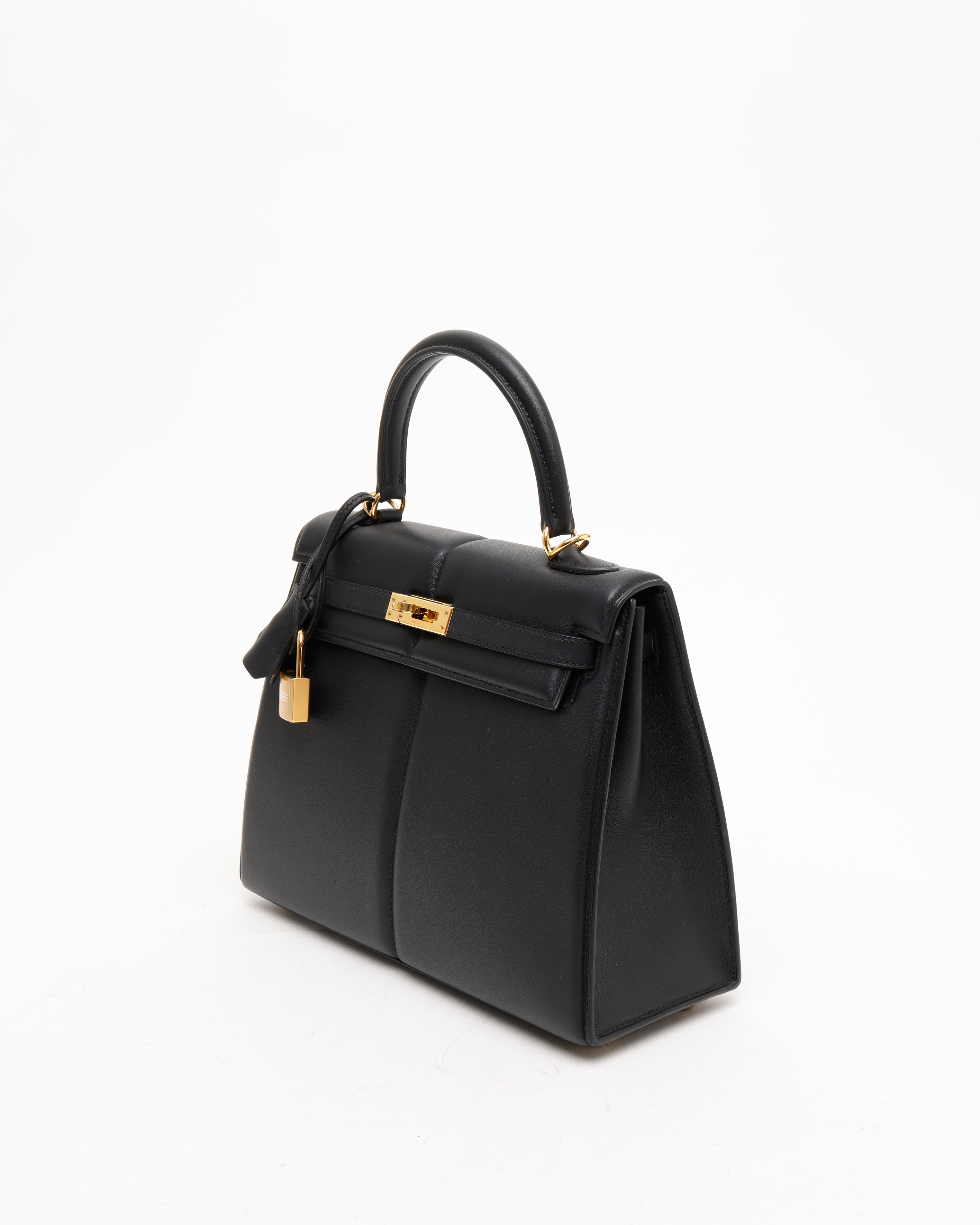 Pre-owned Hermes Hermès Kelly 25 Swift Padded Sellier Bag In Black