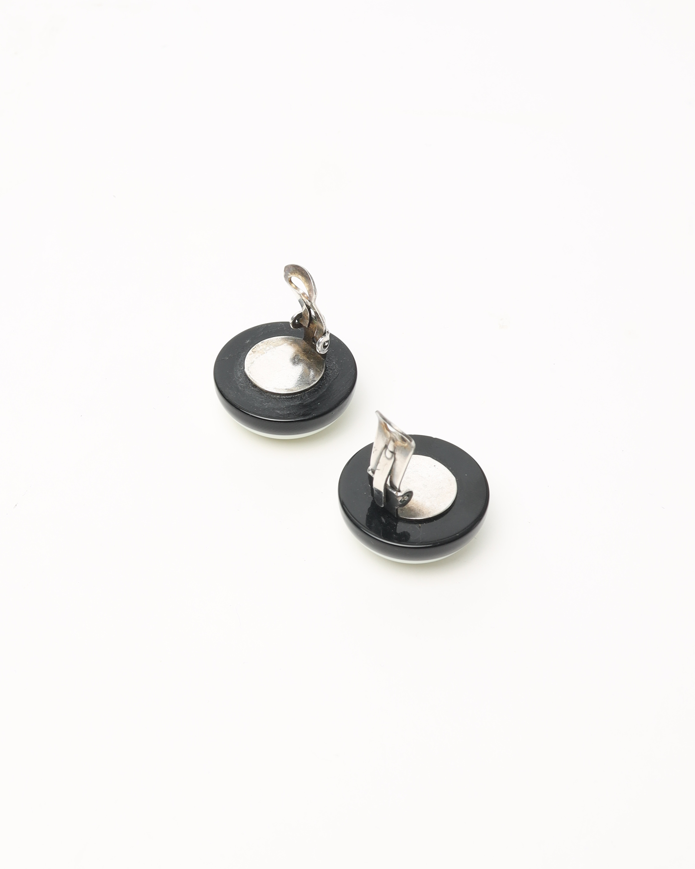 Pre-owned Chanel Coco Mark Resin Clip-on Earrings In Multi