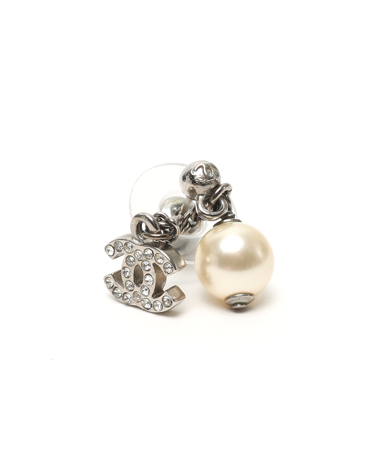 Pre-owned Chanel Coco Mark Rhinestone And Pearl Earrings In Silver