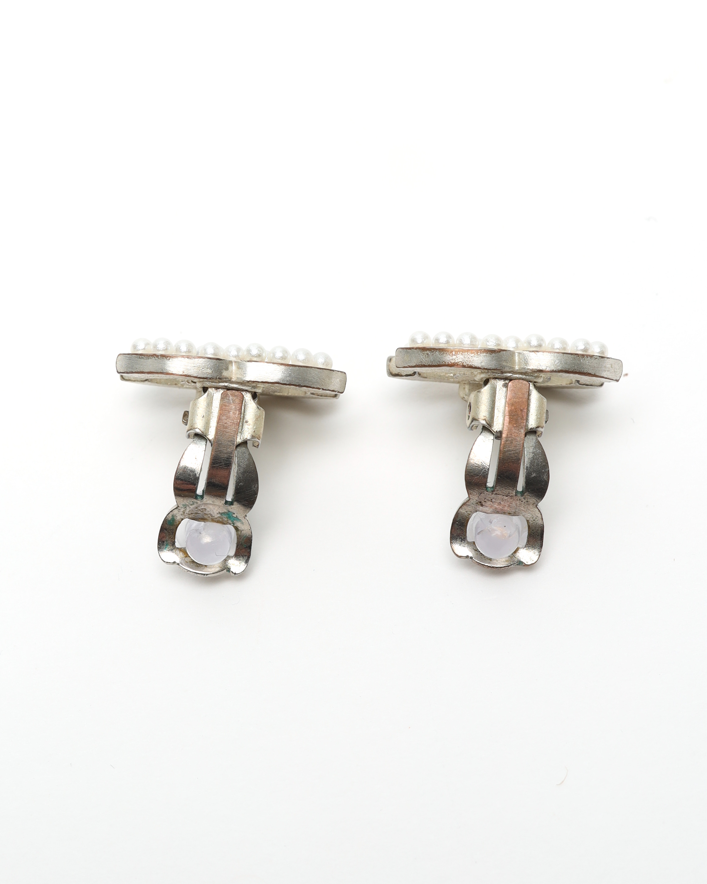 Pre-owned Chanel Cc Icon Series Pearl Clip-on Earrings In Silver