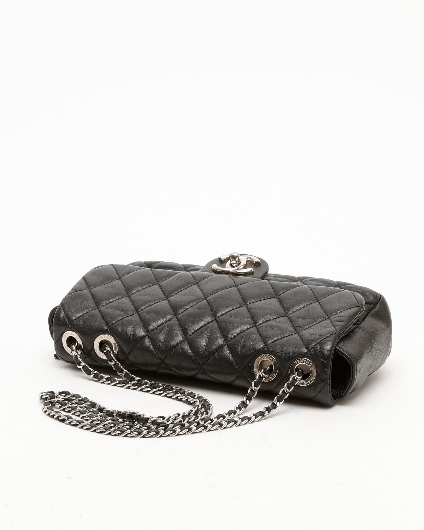 Pre-owned Chanel Classic Medium Double Chain Single Flap Bag In Black