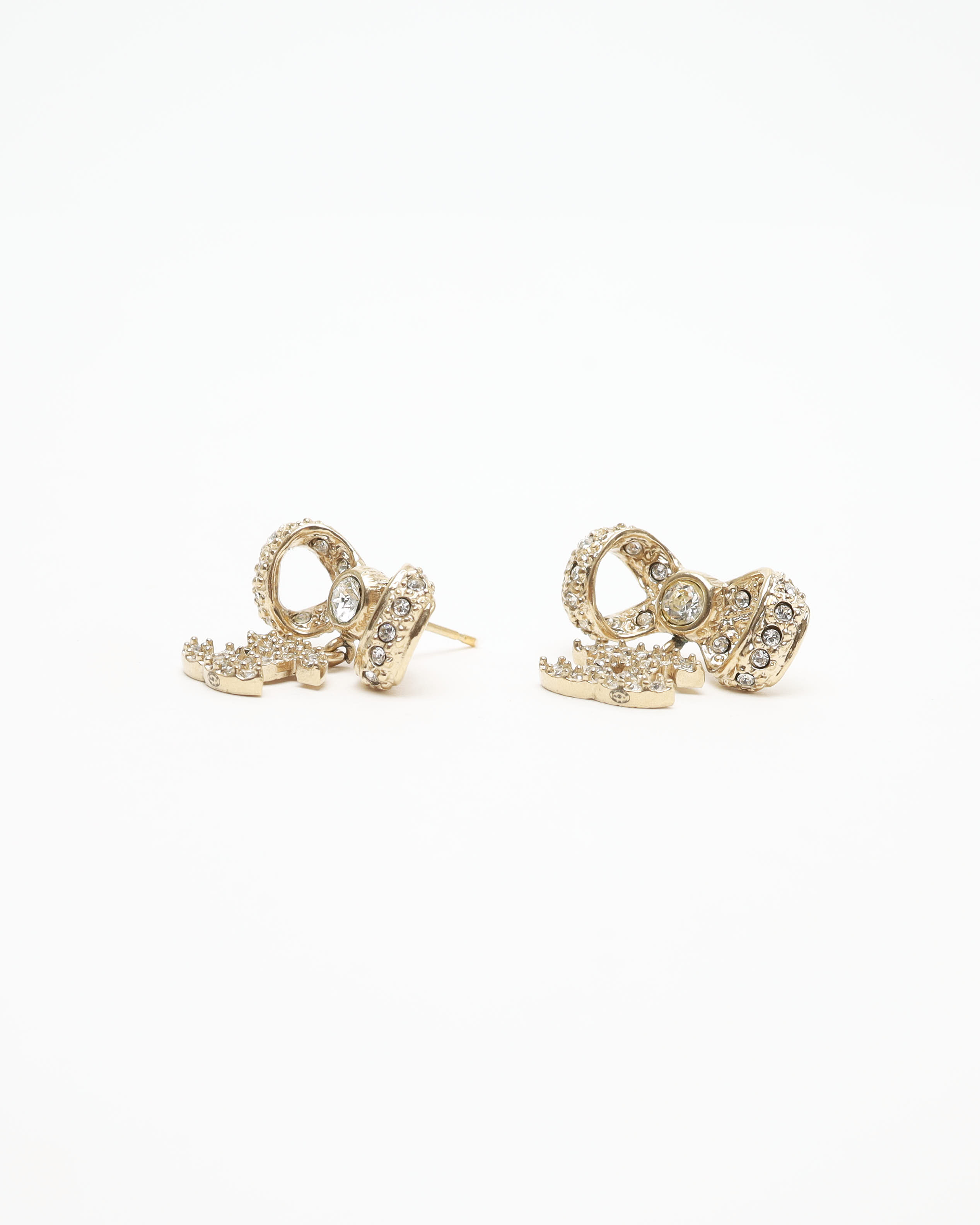 Pre-owned Chanel Coco Mark Rhinestone Ribbon Earrings