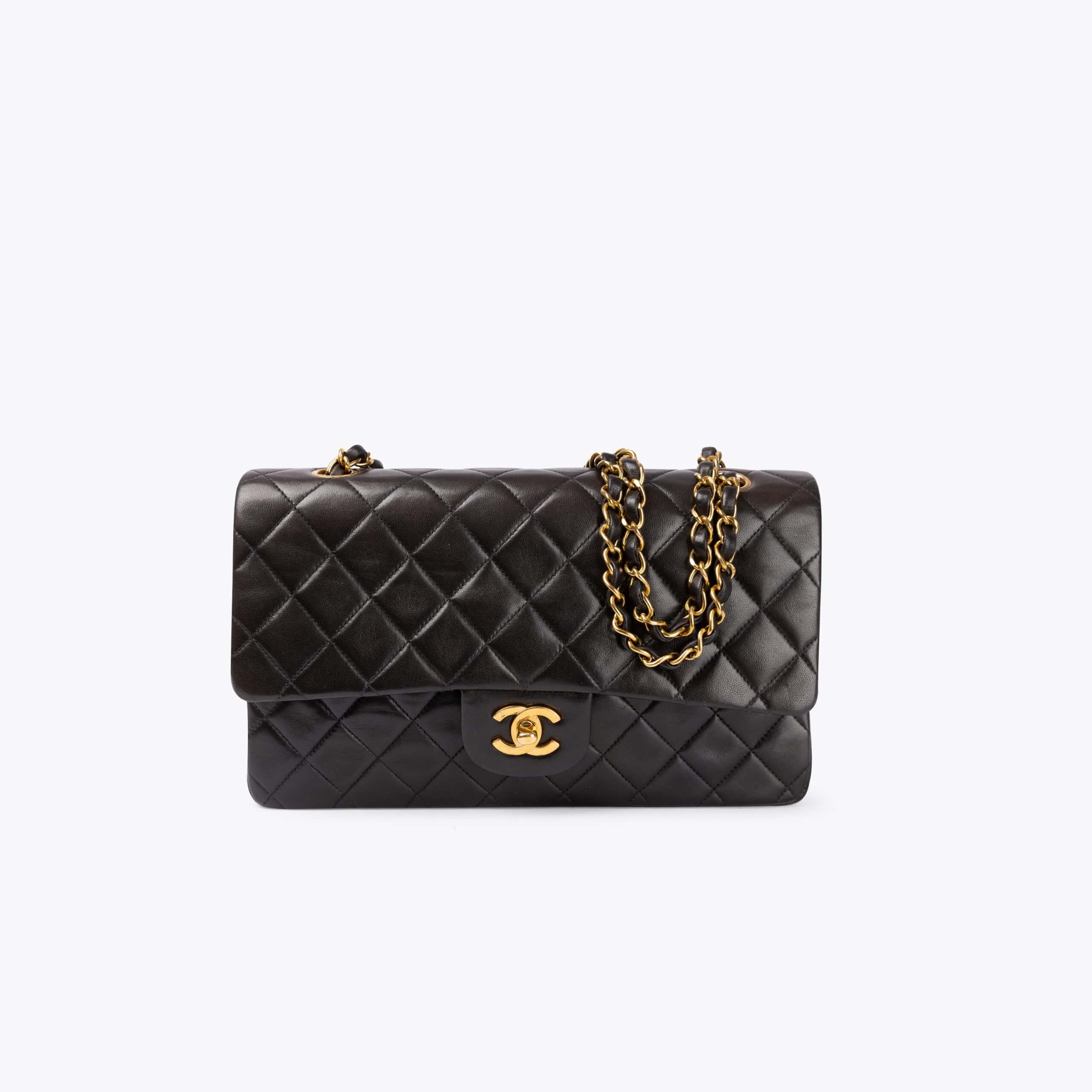 CHANEL Medium Classic Double Flap Bag