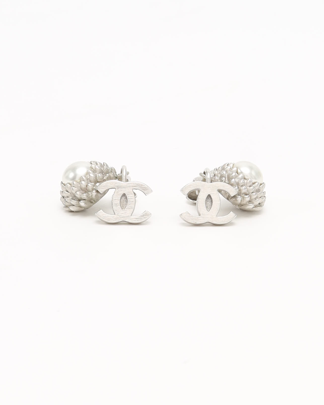 Pre-owned Chanel Coco Mark Dangling Clip-on Earrings