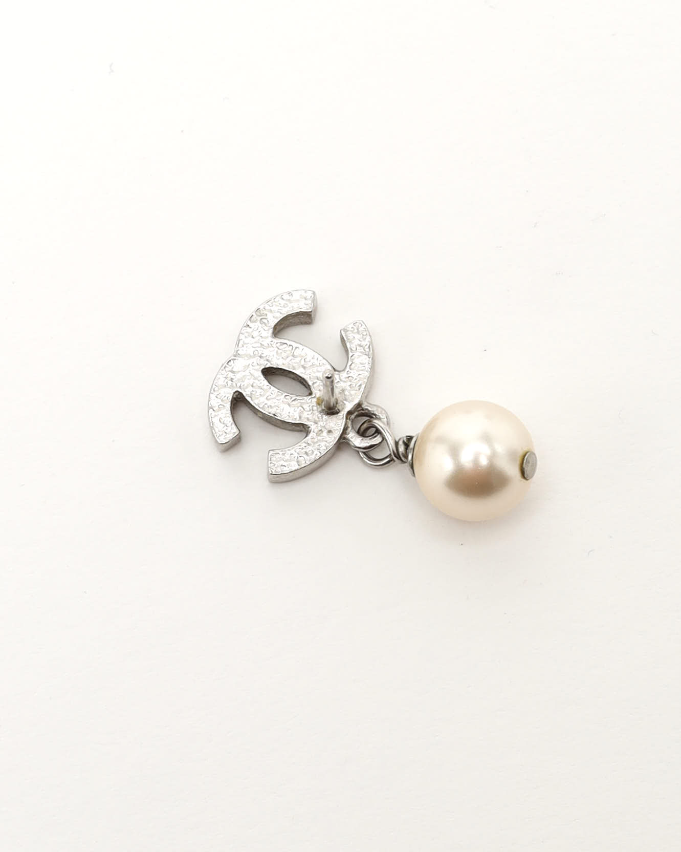 Pre-owned Chanel Coco Mark And Dangling Pearls Earrings