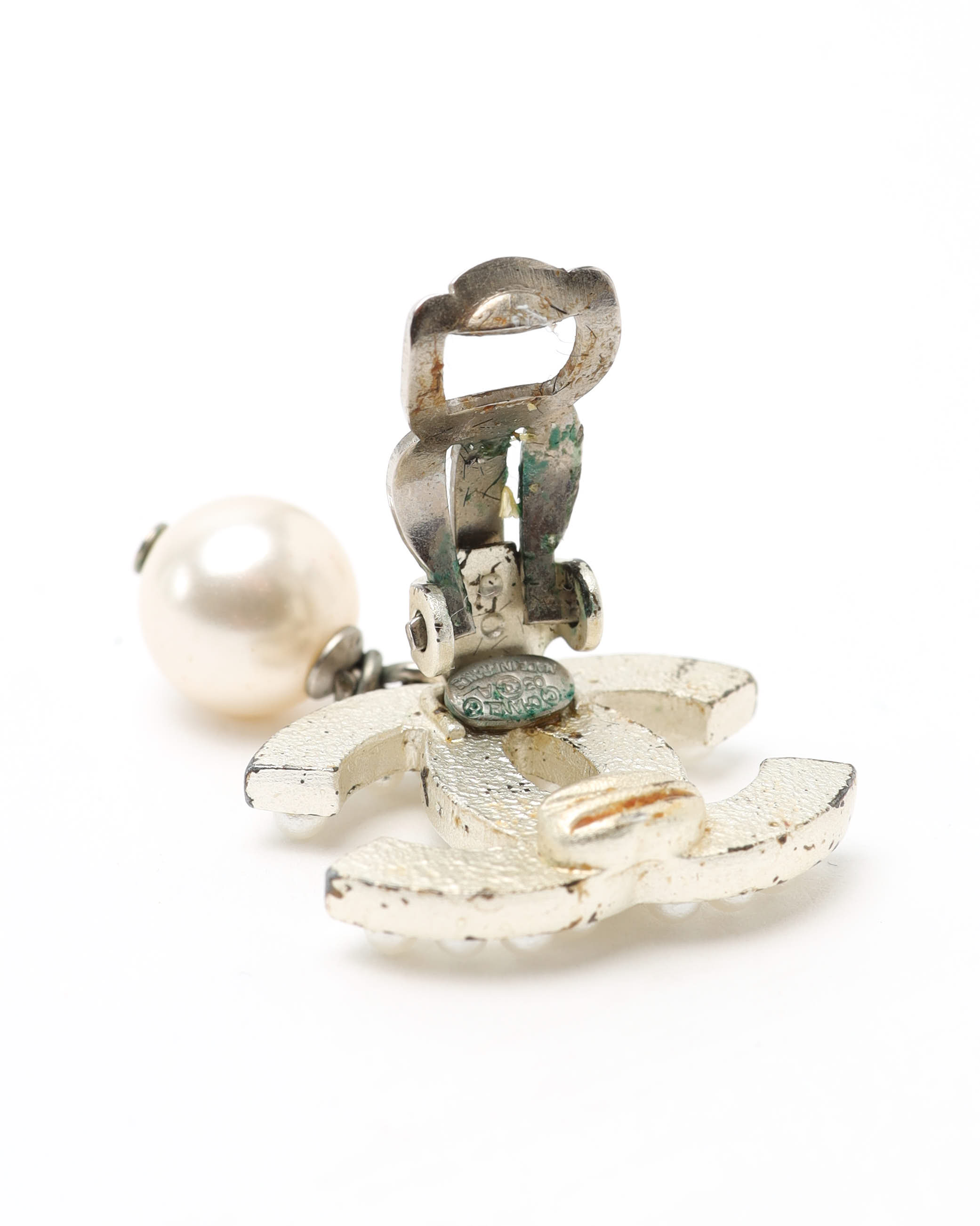 Pre-owned Chanel Coco Mark Pearls Clip-on Earrings