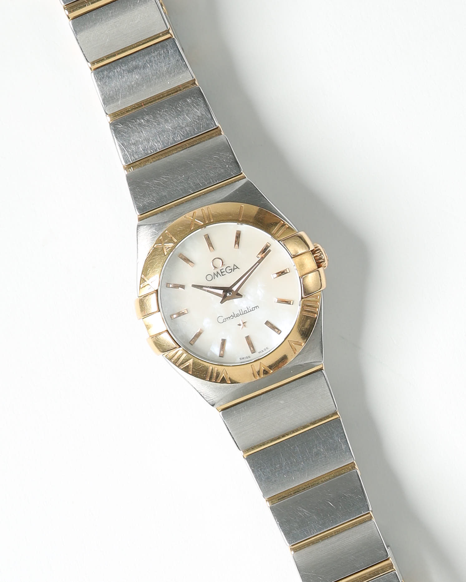 Omega Lady-Constellation 24mm Mother-of-Pearl Dial Full Set Watch
