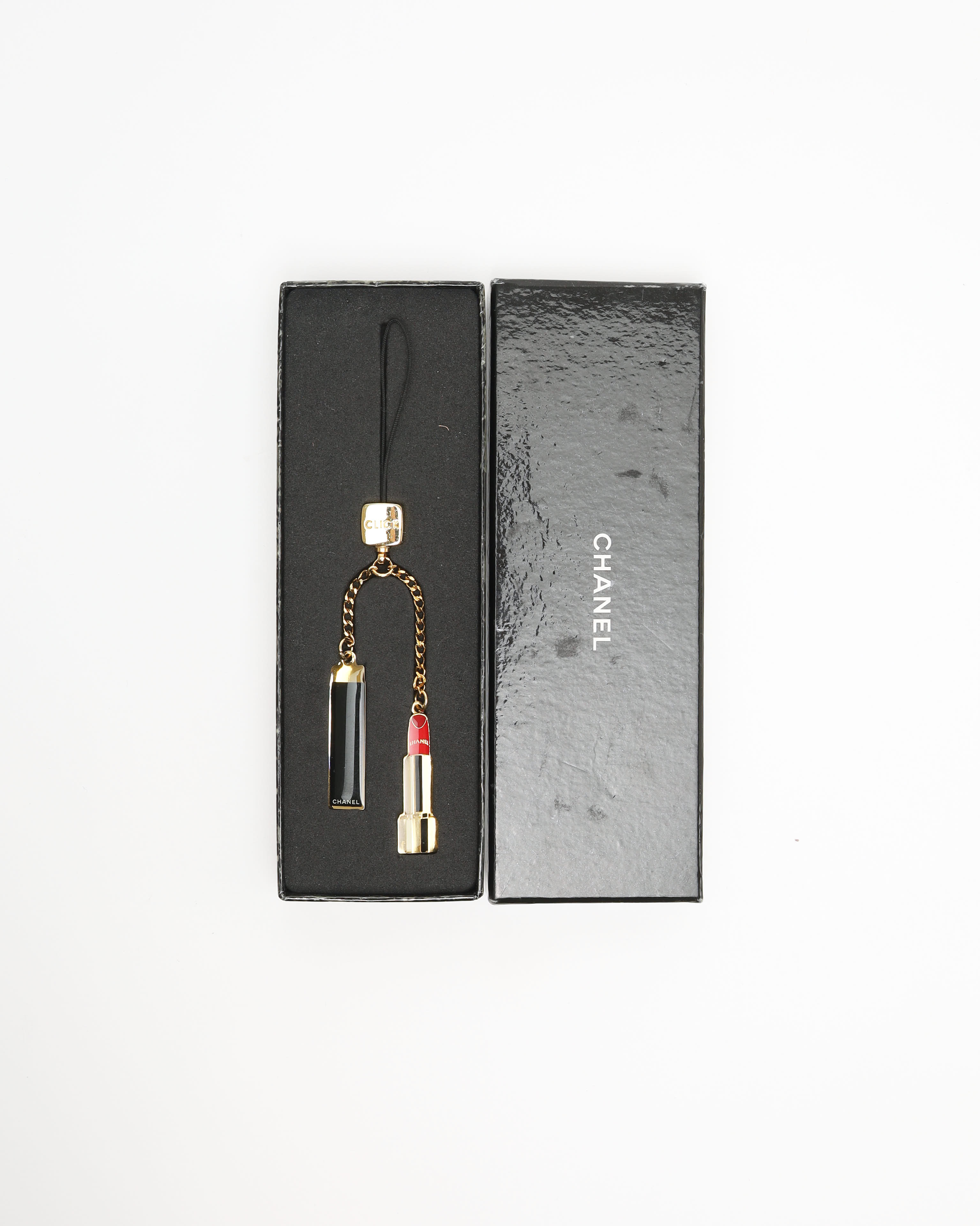 Pre-owned Chanel Gold-tone Lip Motif Charm