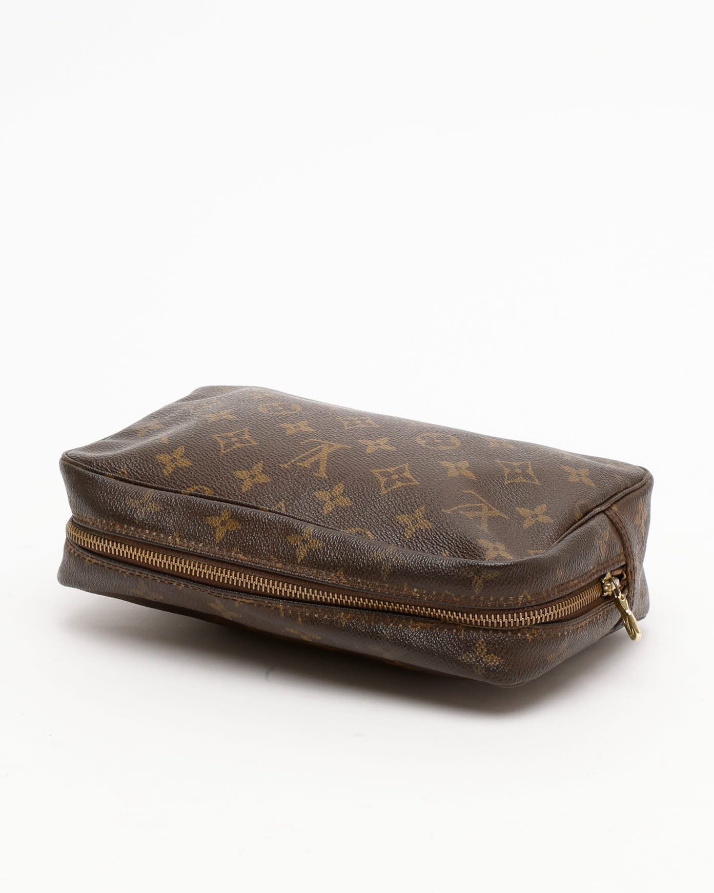 Pre-owned Louis Vuitton Monogram Trousse Toilette 23 Bag In Brown