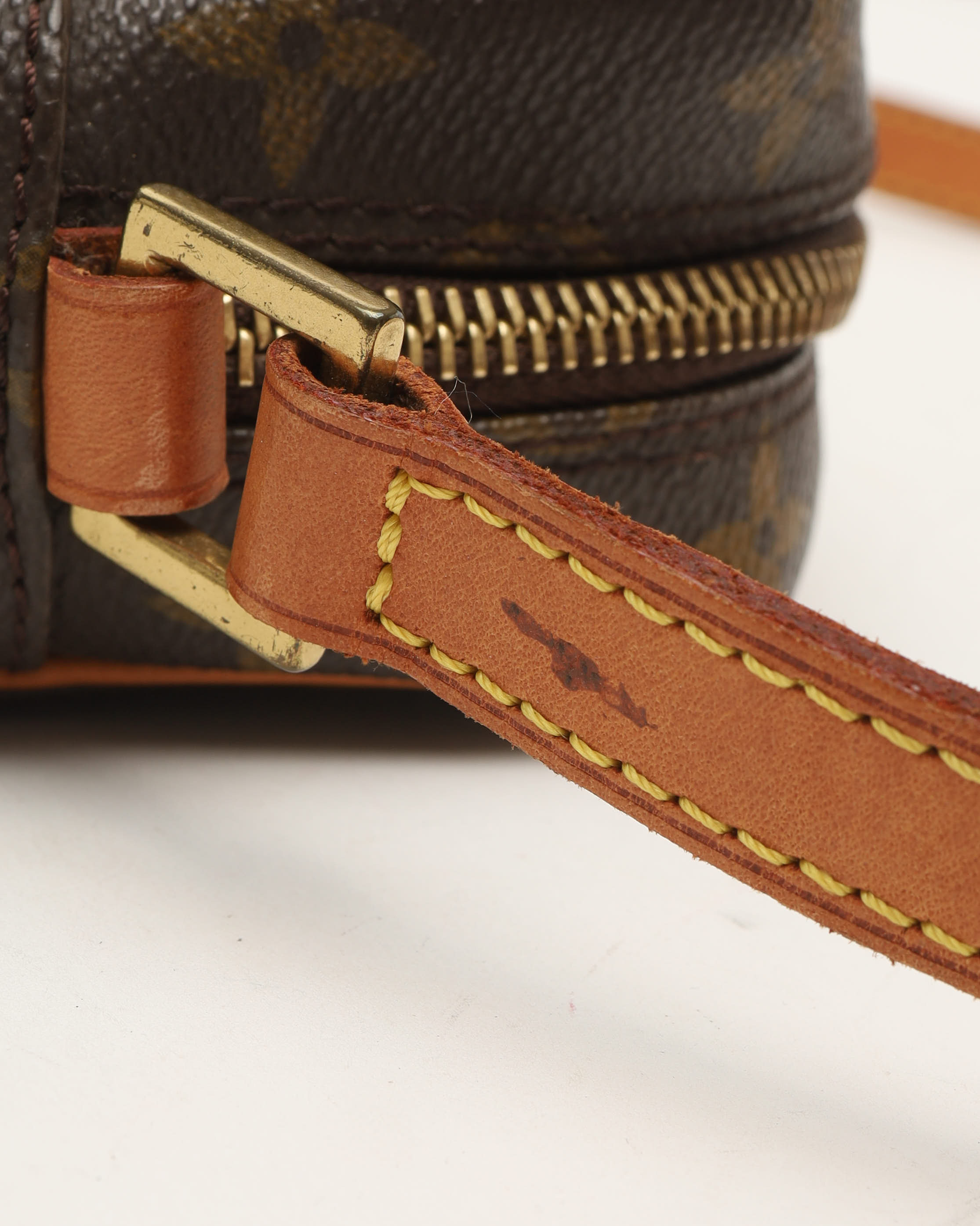 Pre-owned Louis Vuitton Monogram Pochette Cité Bag