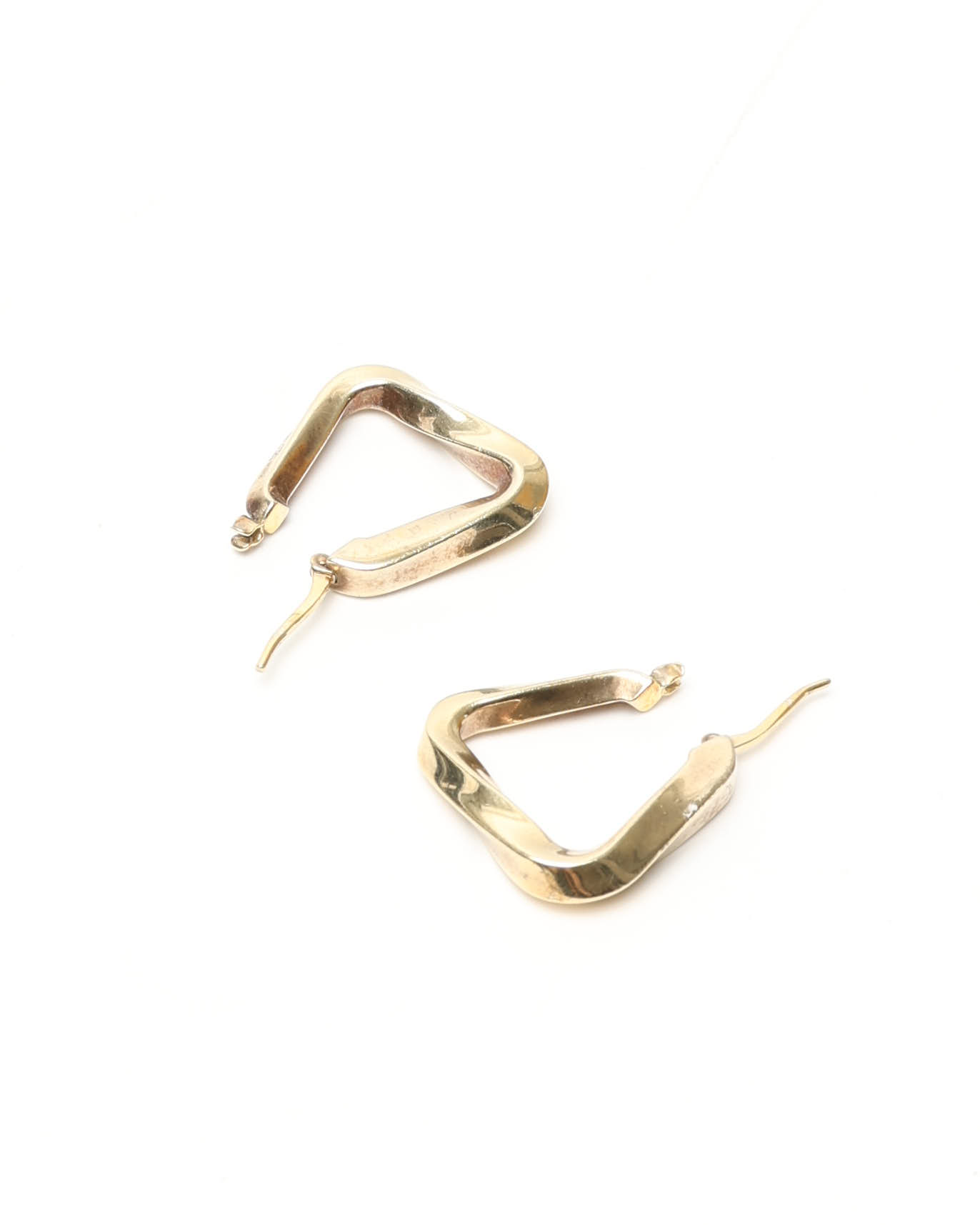 Bottega Veneta Twisted Triangle Hoop Earrings In Gold