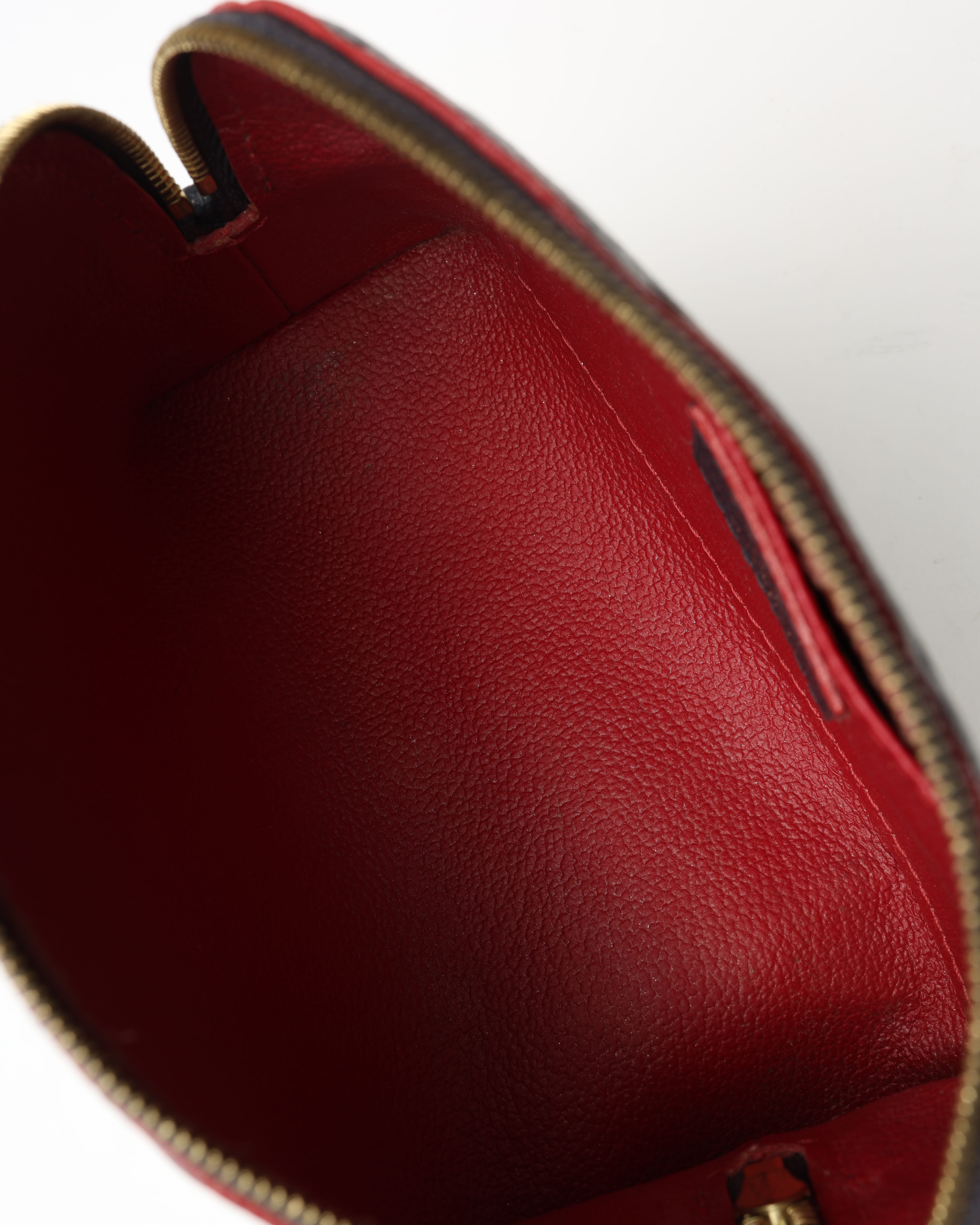 Pre-owned Louis Vuitton Monogram Cosmetic Pouch