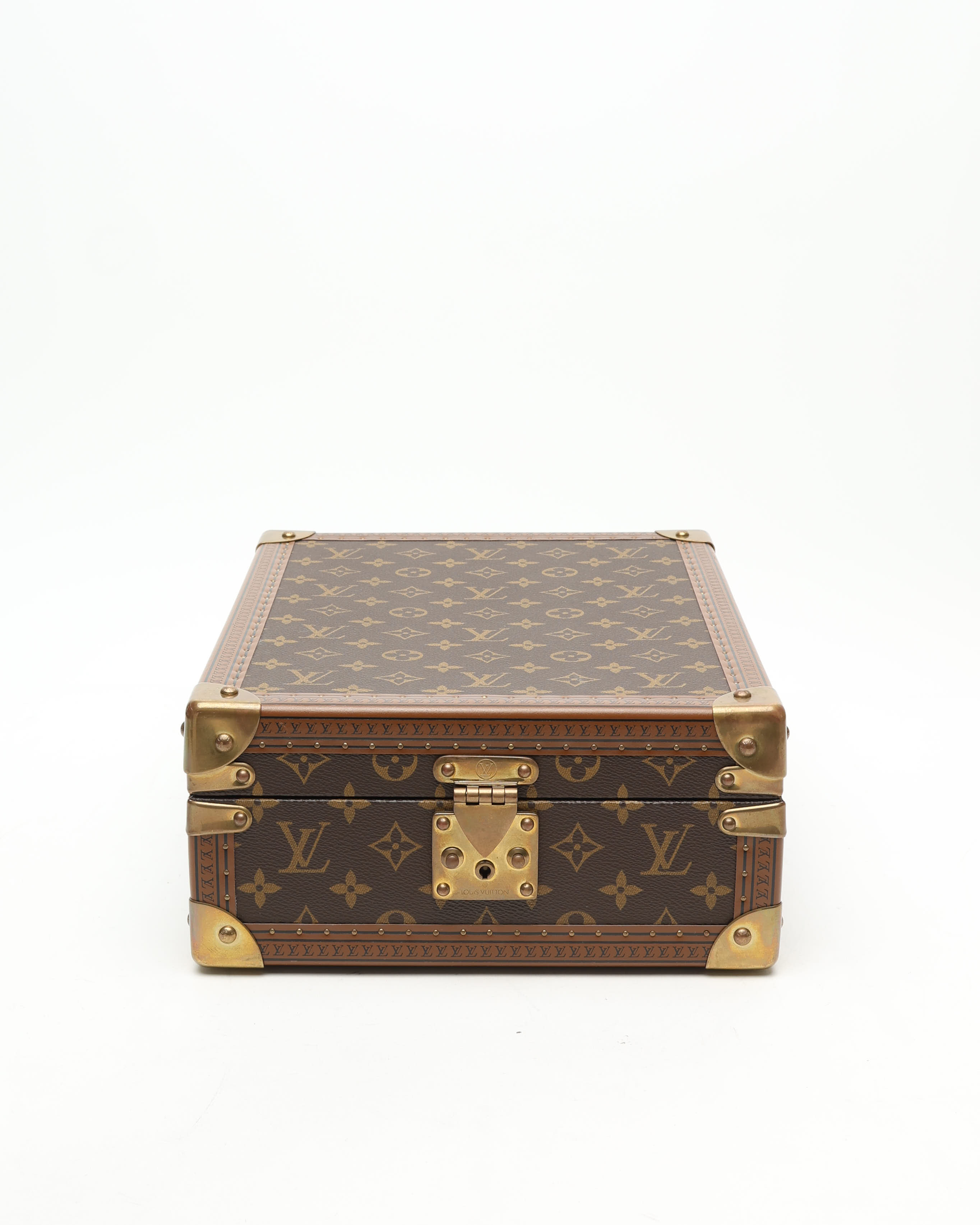 Pre-owned Louis Vuitton Trunk Montall Coffret In Brown