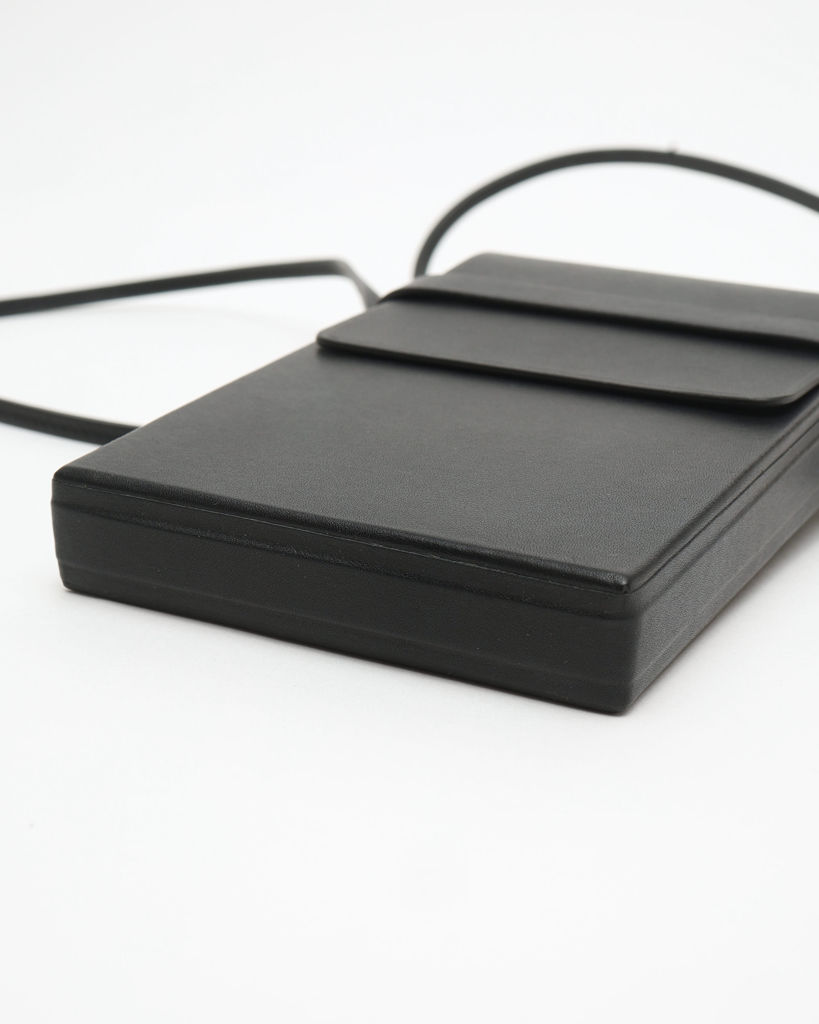 The Row Leather Phone Case In Black