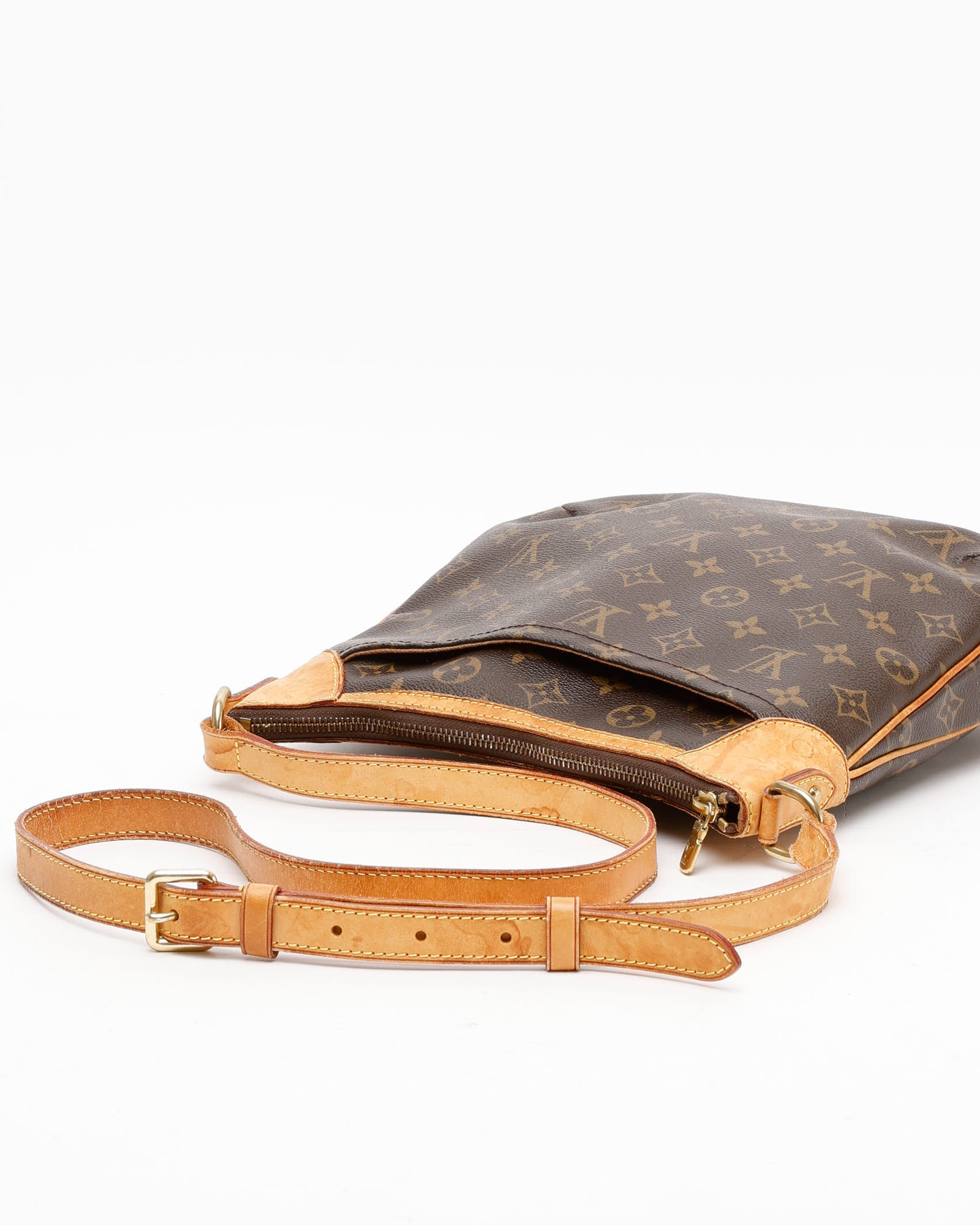Pre-owned Louis Vuitton Monogram Odeon Pm Bag