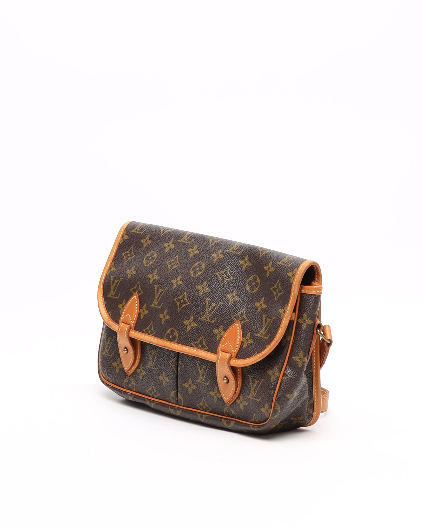 Pre-owned Louis Vuitton Gibeciere Mm Bag In Brown