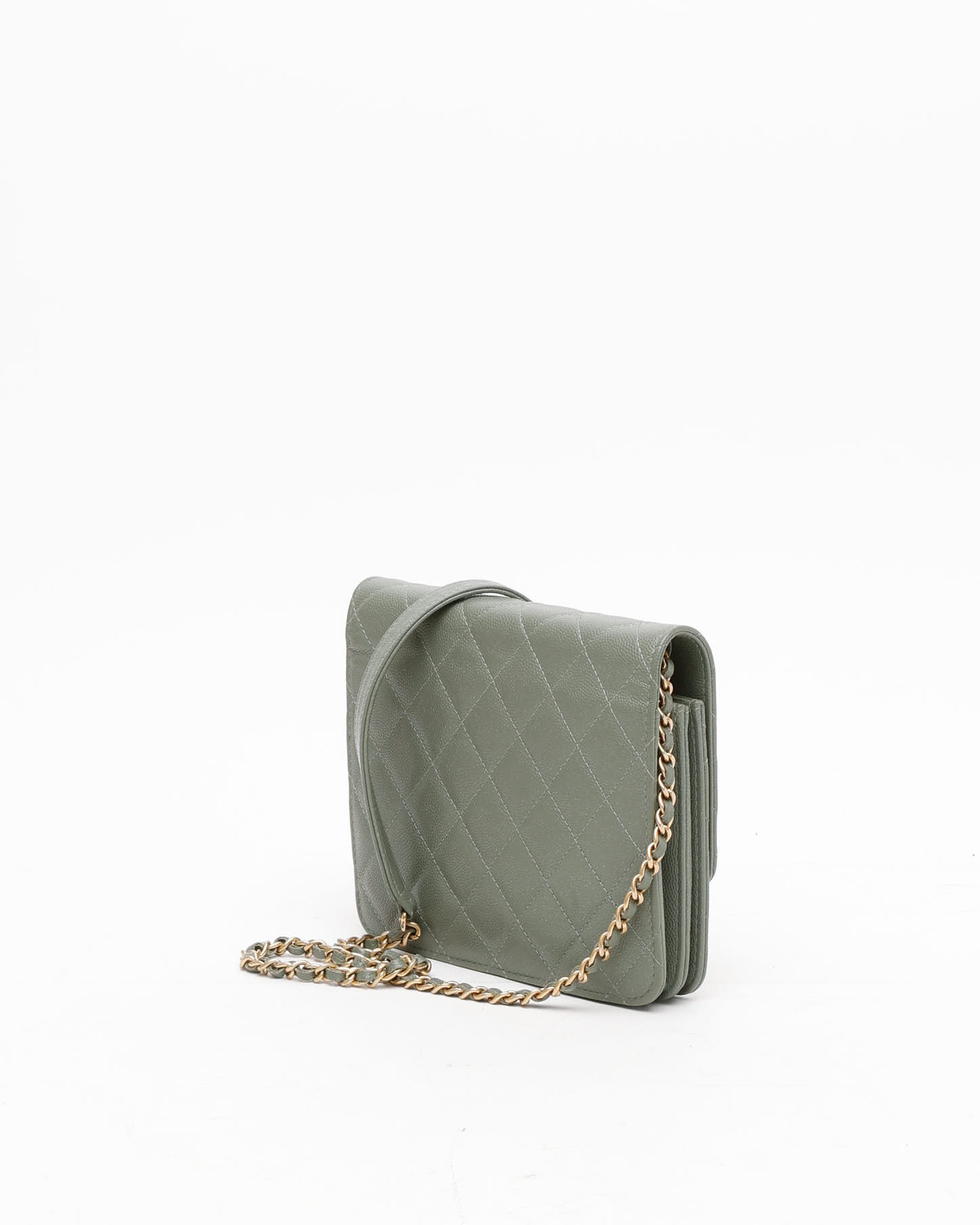 Pre-owned Chanel Square Caviar Wallet On Chain Bag In Green