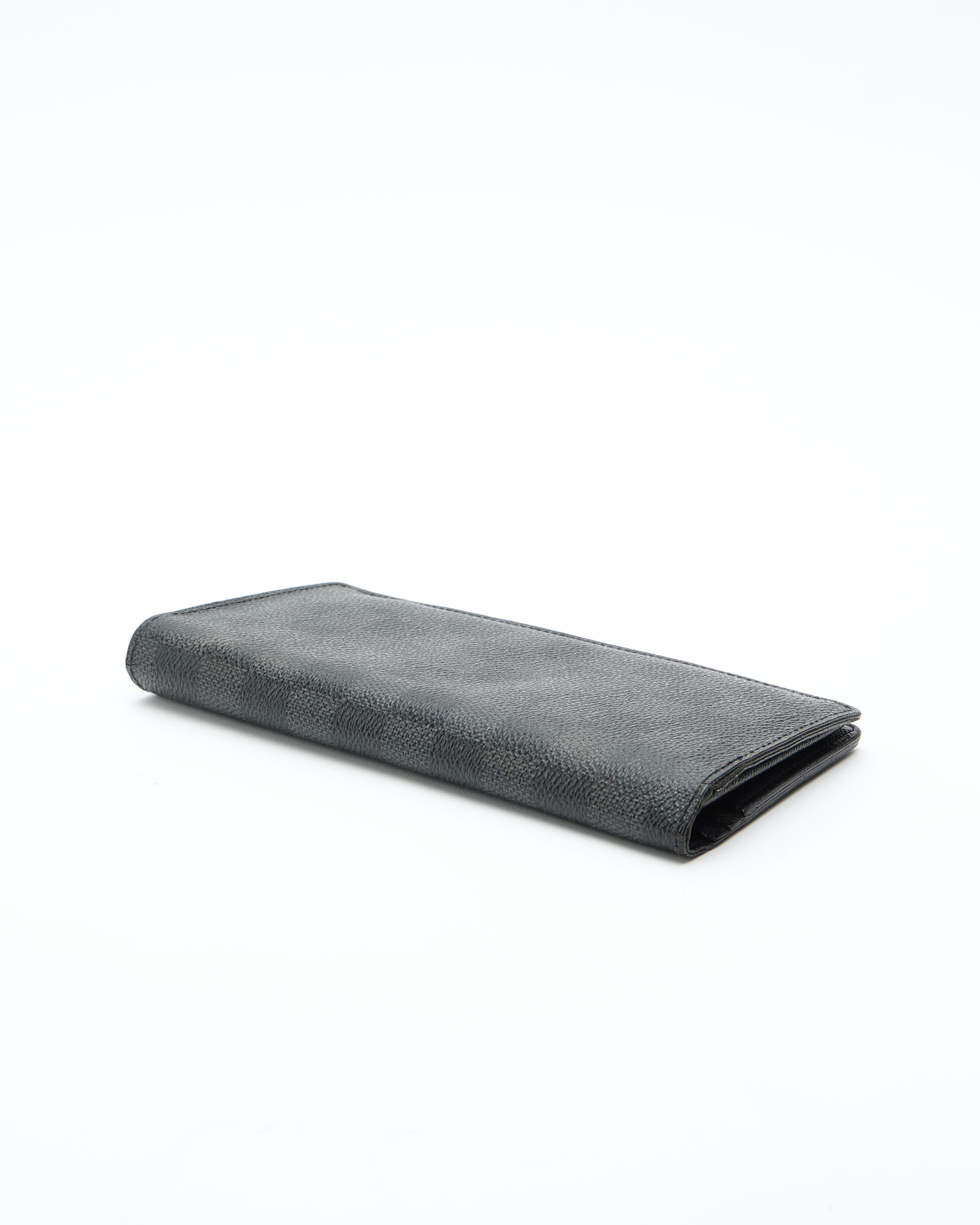 Pre-owned Louis Vuitton Damier Graphite Brazza Long Wallet In Gray