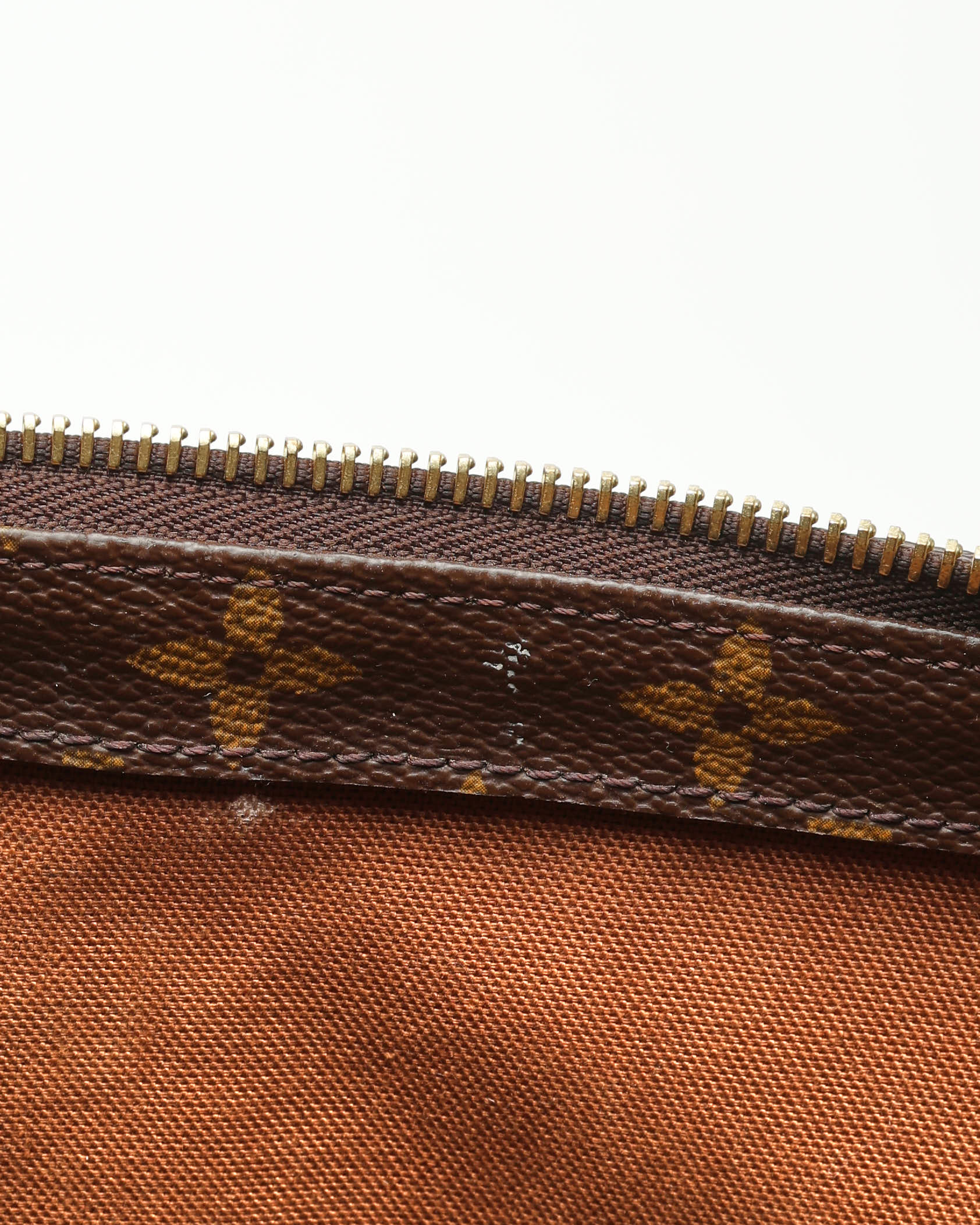 Pre-owned Louis Vuitton Cabas Mezzo Bag