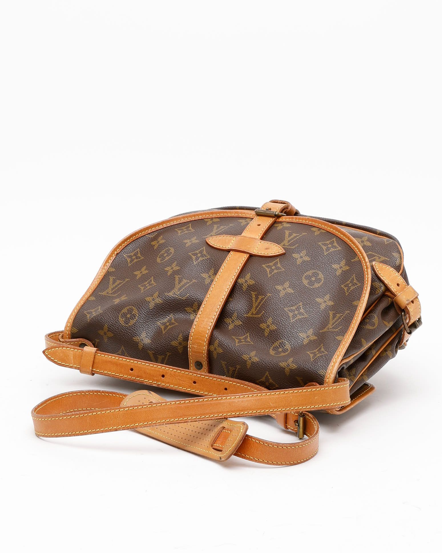 Pre-owned Louis Vuitton Monogram Saumur 30 Bag In Brown