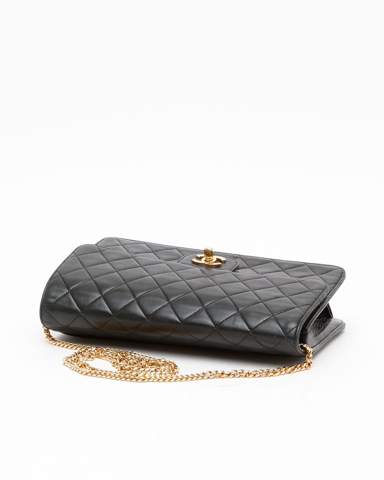 Pre-owned Chanel Classic Medium Single Flap Bag In Black