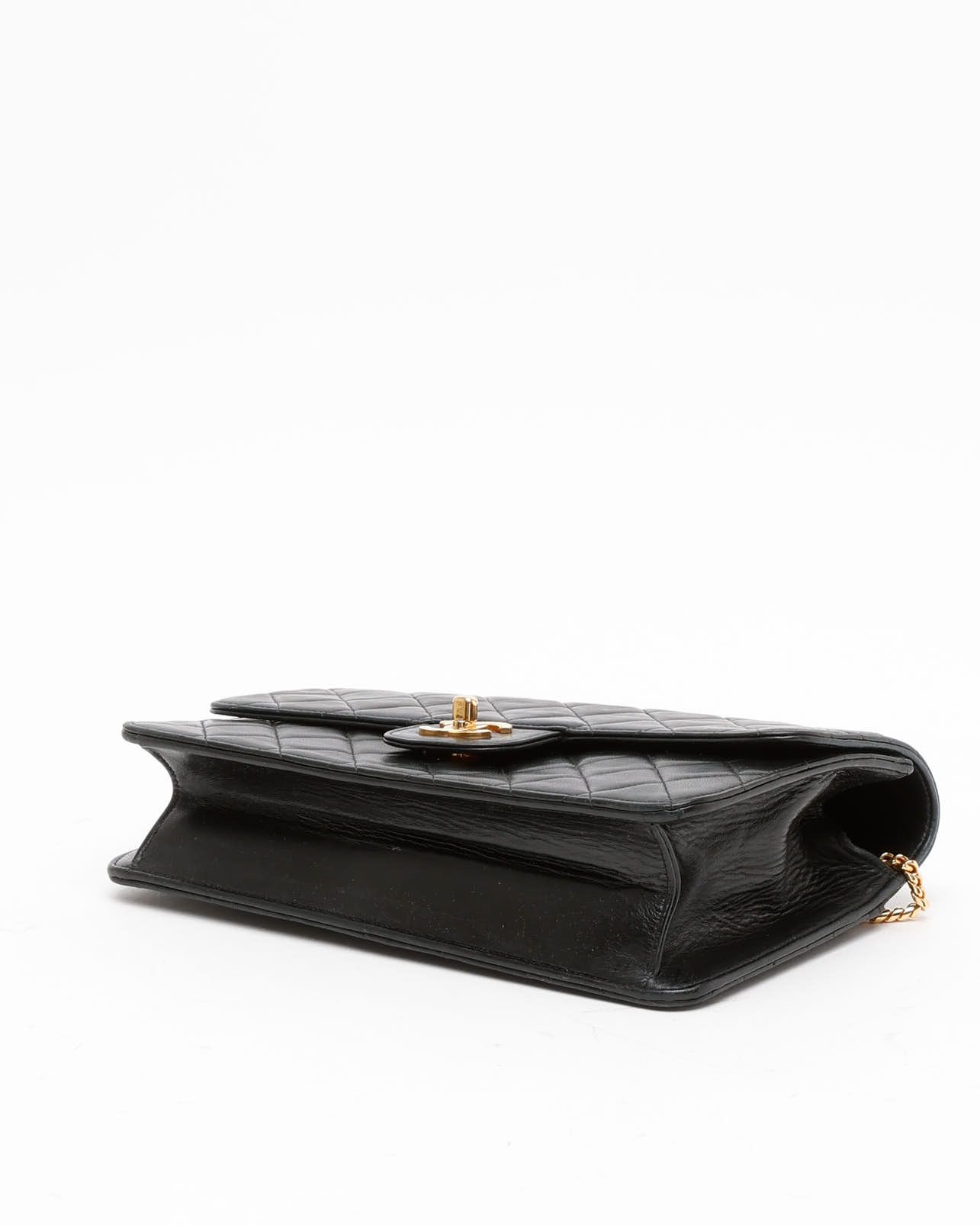 Pre-owned Chanel Classic Medium Single Flap Bag In Black