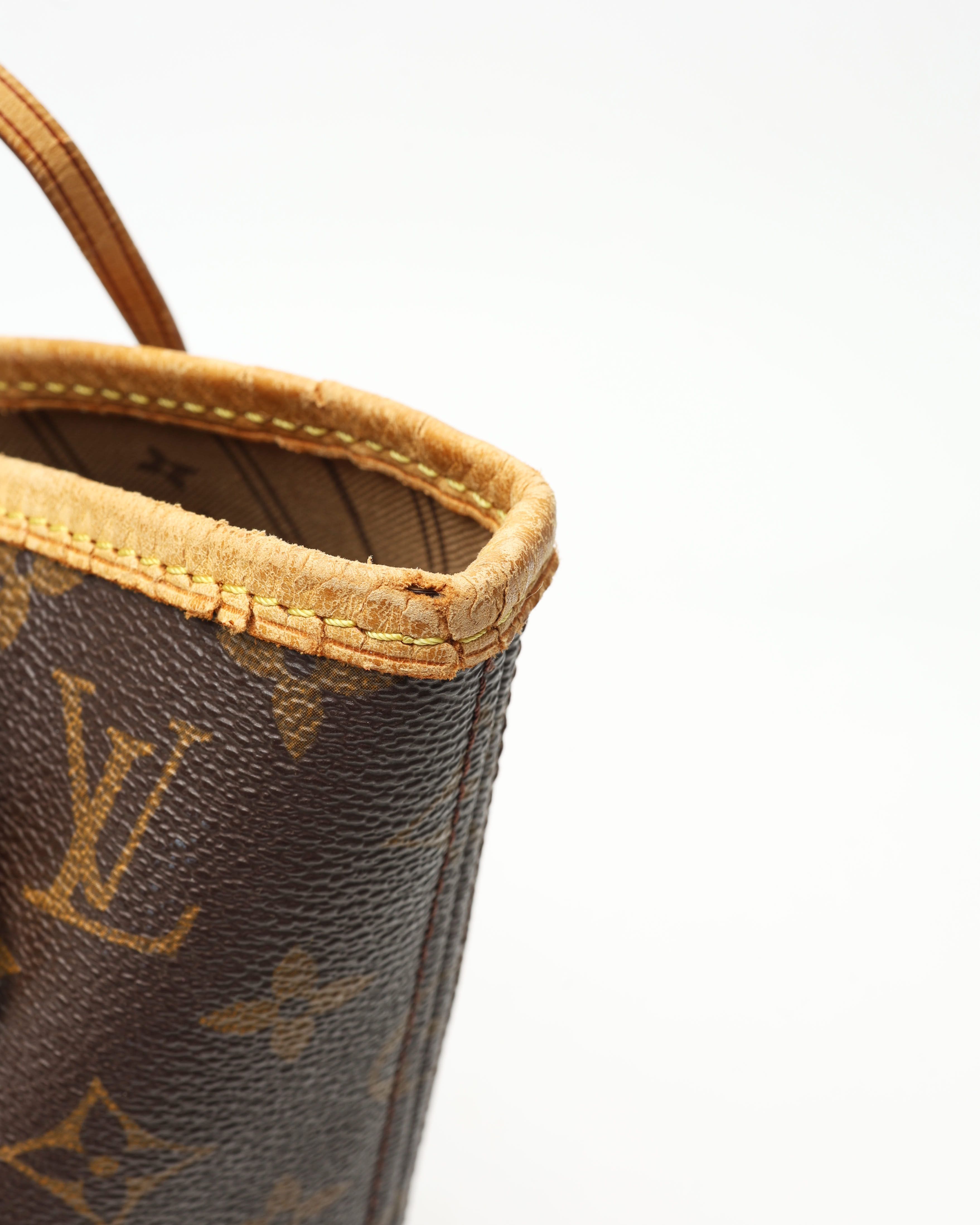 Pre-owned Louis Vuitton Monogram Neverfull Mm Tote Bag In Brown
