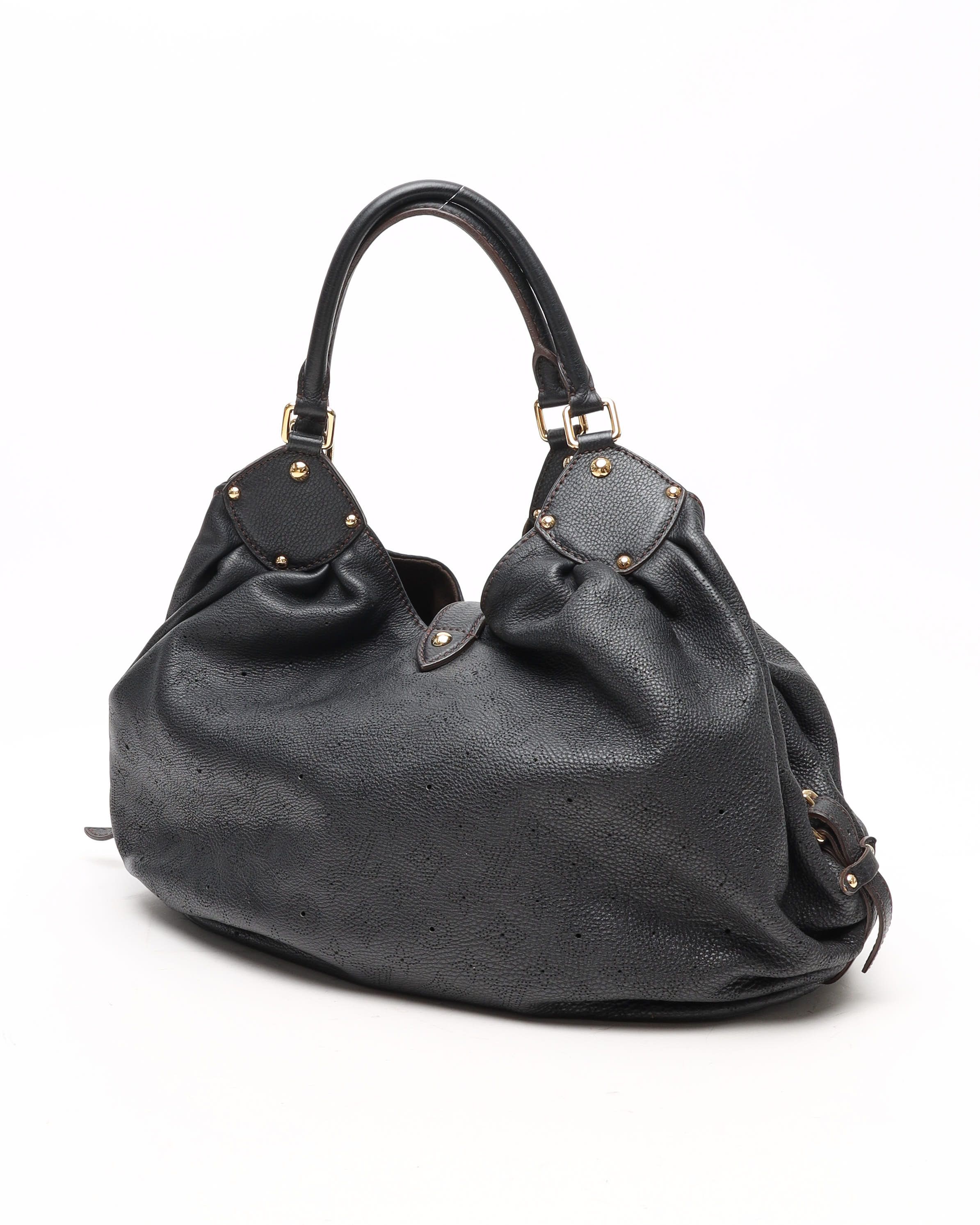 Pre-owned Louis Vuitton Mahina Xl Bag In Black