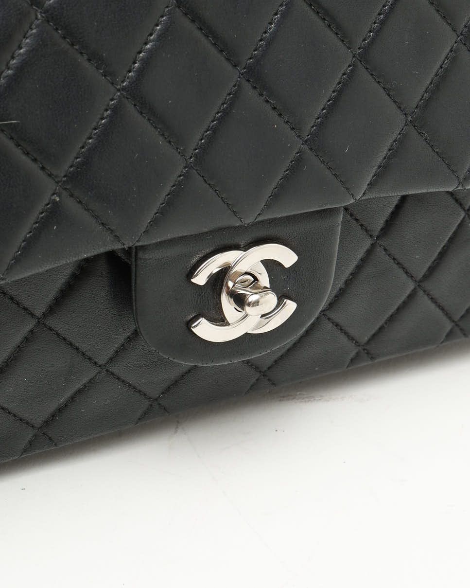 Pre-owned Chanel Classic Medium Double Flap Bag In Black