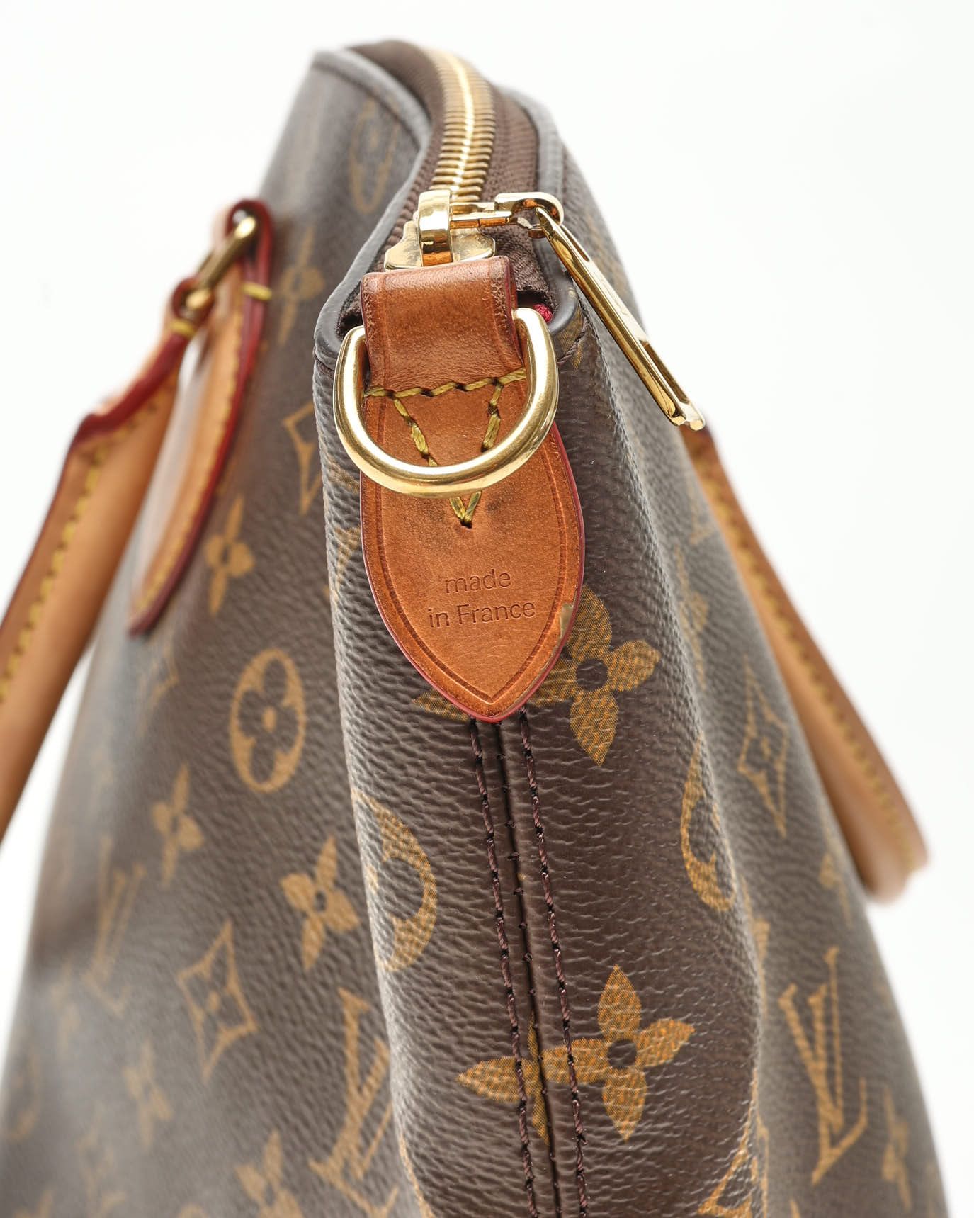 Pre-owned Louis Vuitton Monogram Turenne Gm Bag In Brown