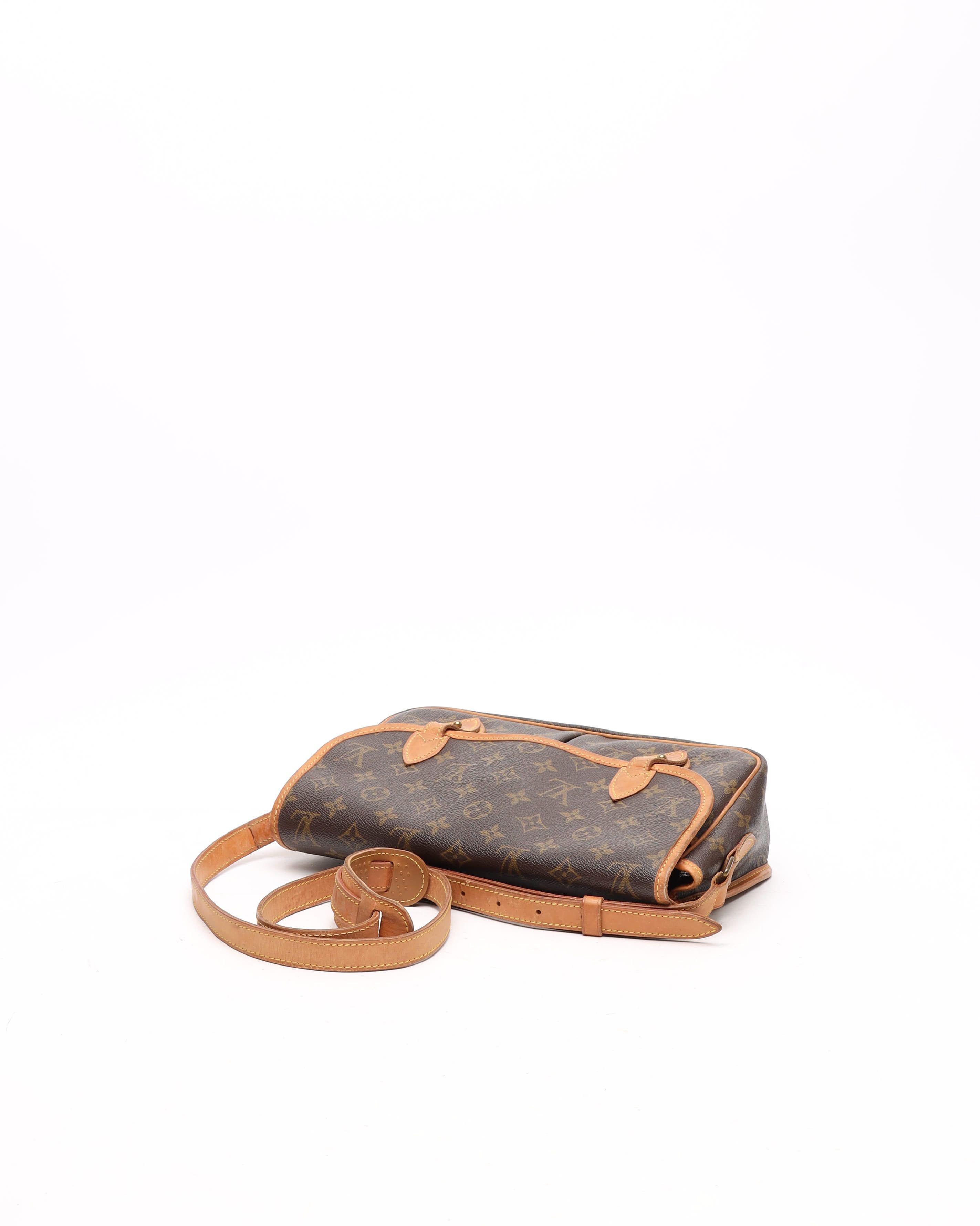 Pre-owned Louis Vuitton Monogram Gibecière Mm Bag In Brown