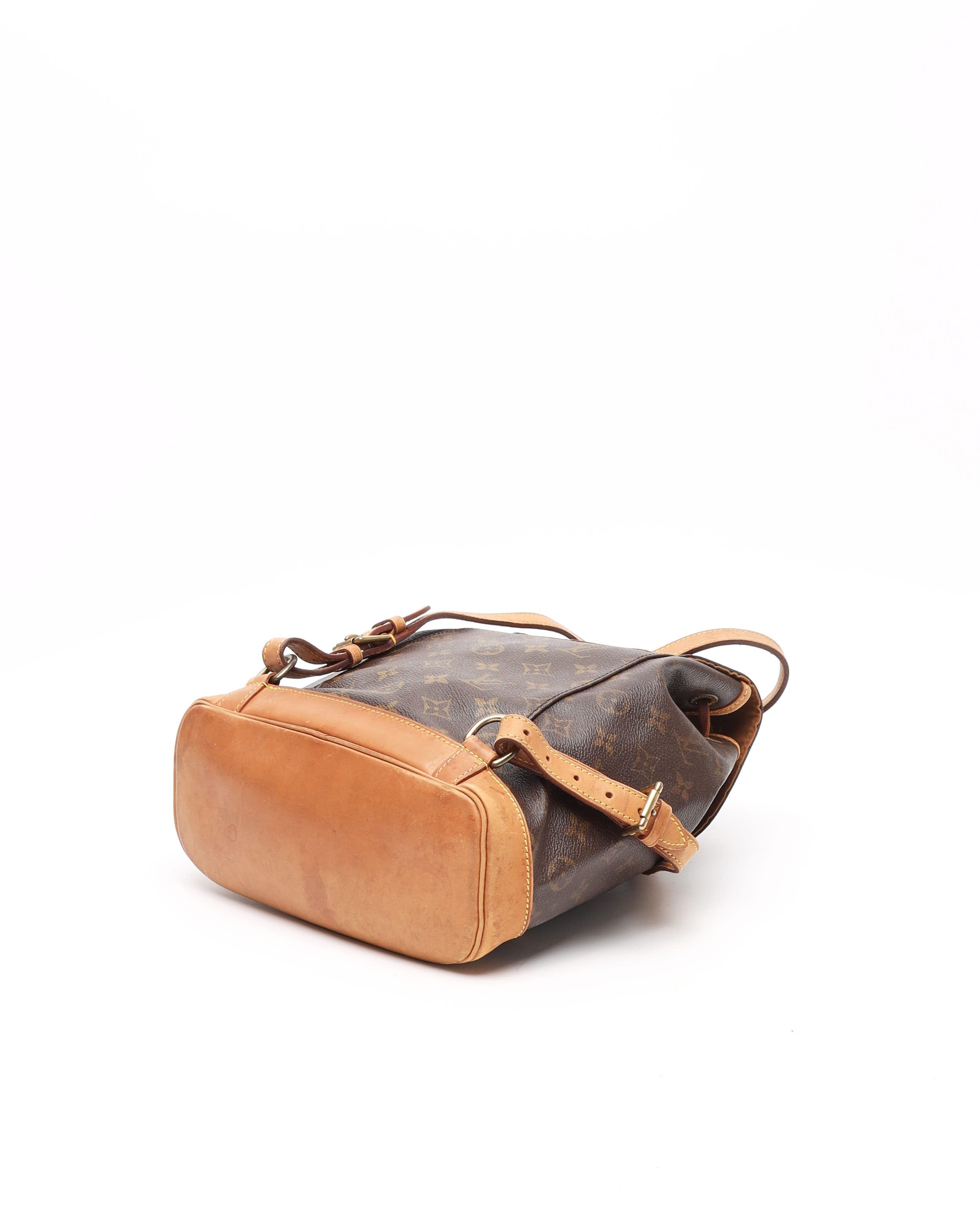 Pre-owned Louis Vuitton Monogram Montsouris Mm Backpack In Brown