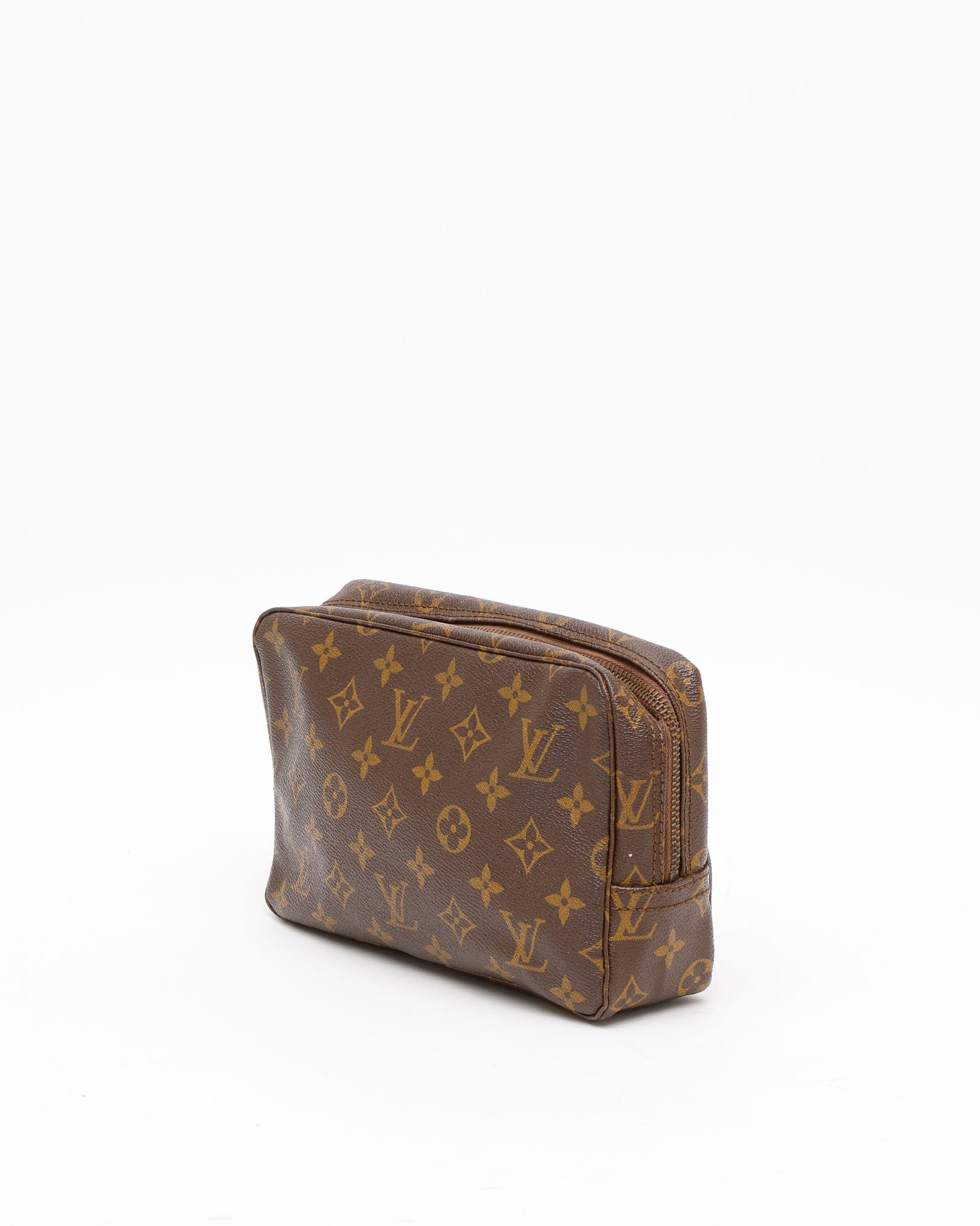 Pre-owned Louis Vuitton Monogram Truth Toilette 23 In Brown