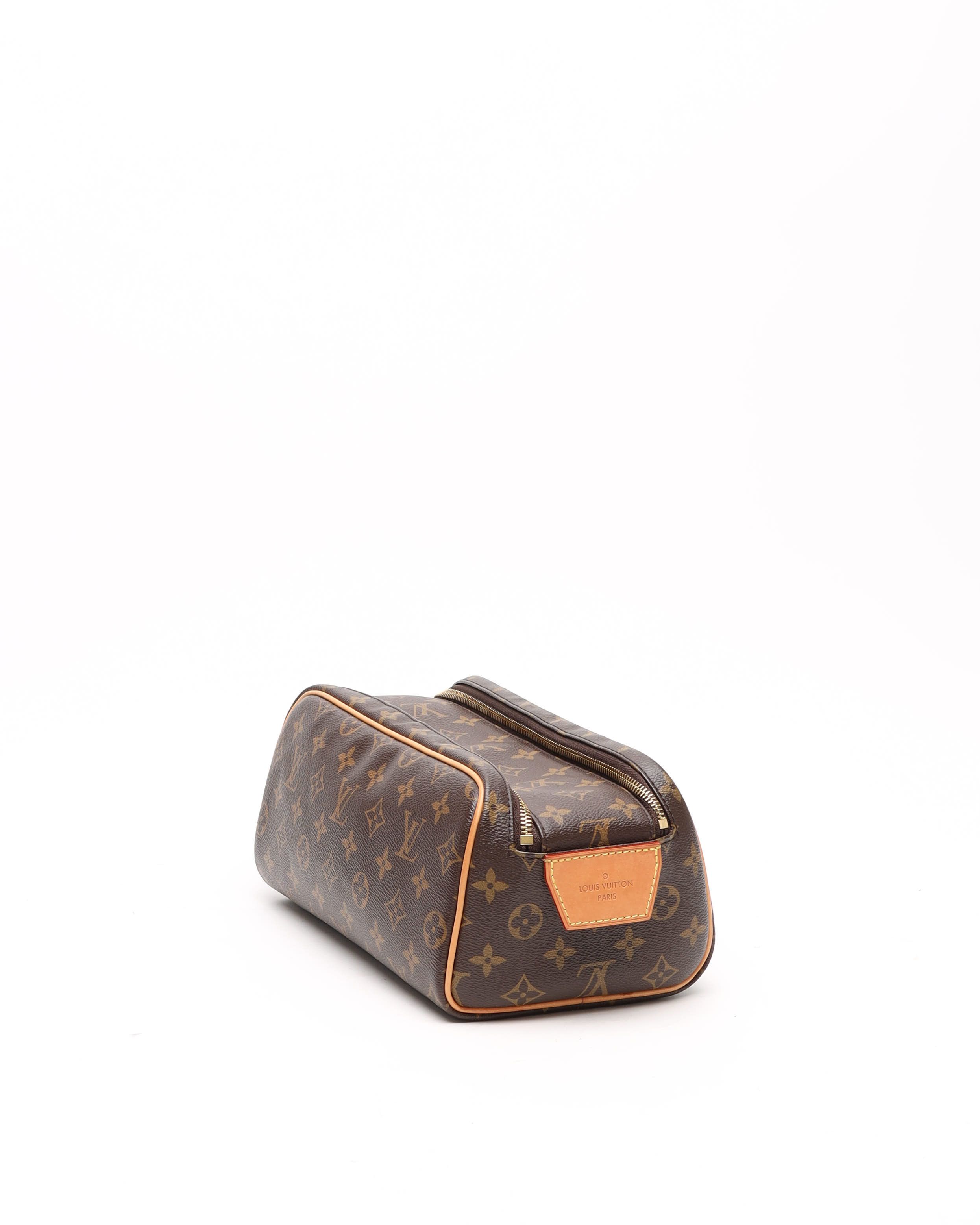 Pre-owned Louis Vuitton Toilet Dopp Pouch In Brown