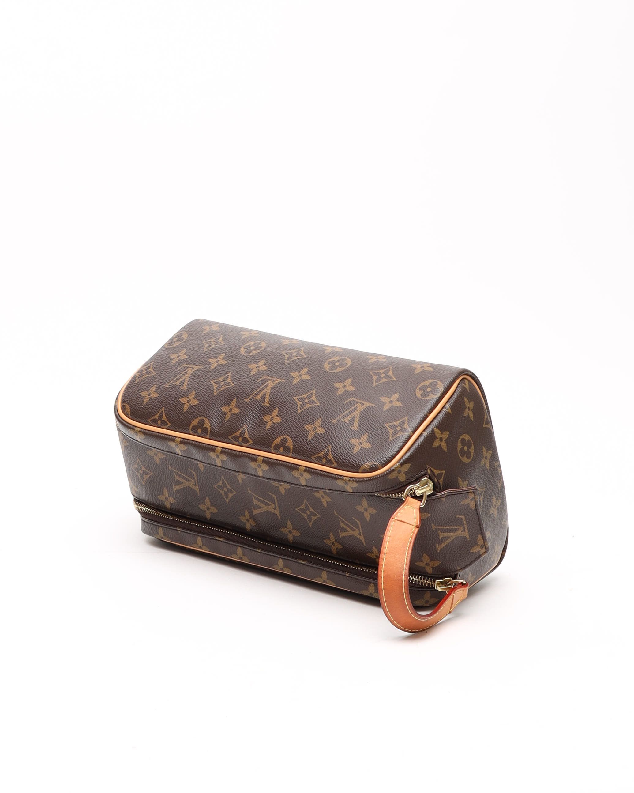 Pre-owned Louis Vuitton Toilet Dopp Pouch In Brown
