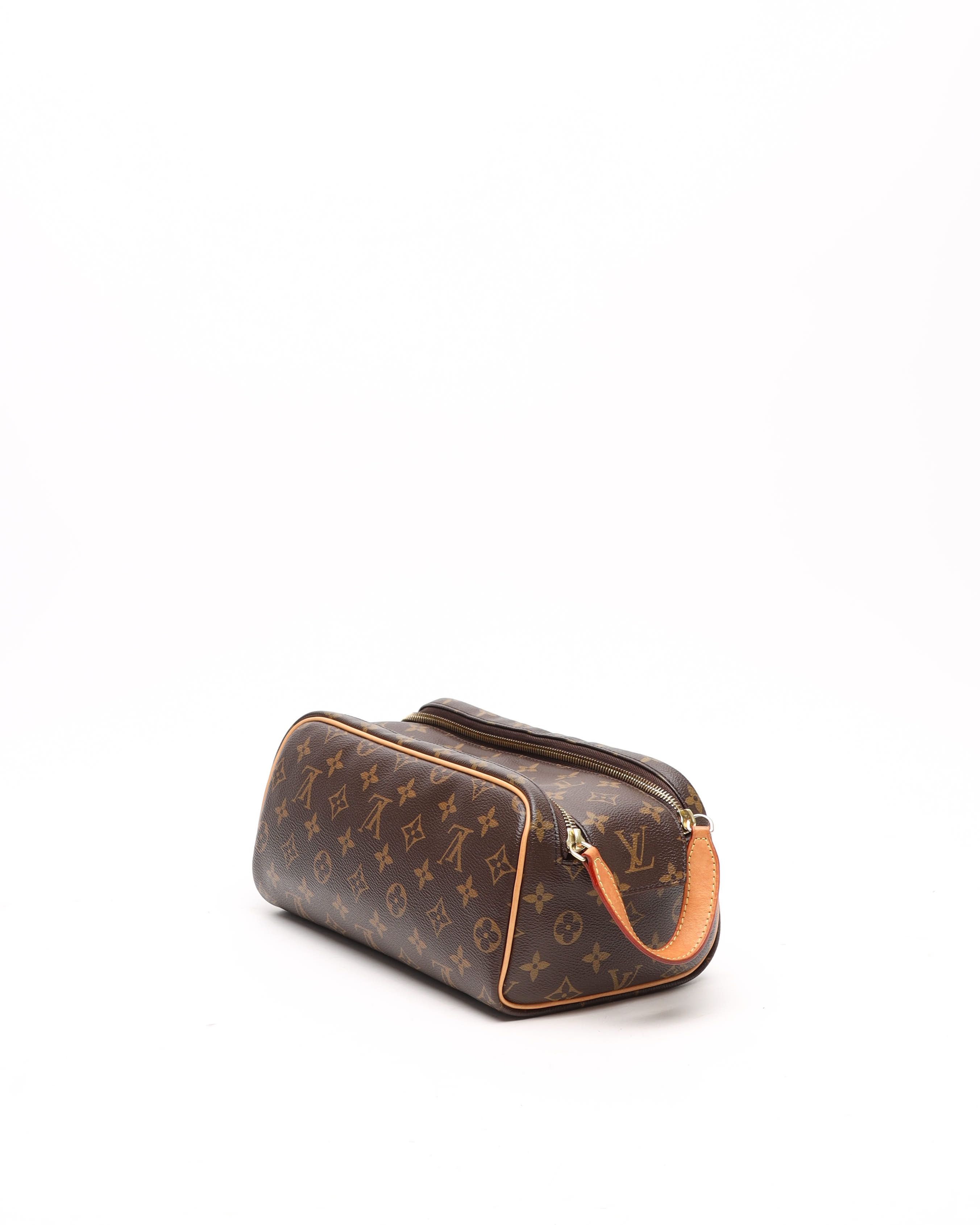 Pre-owned Louis Vuitton Toilet Dopp Pouch In Brown