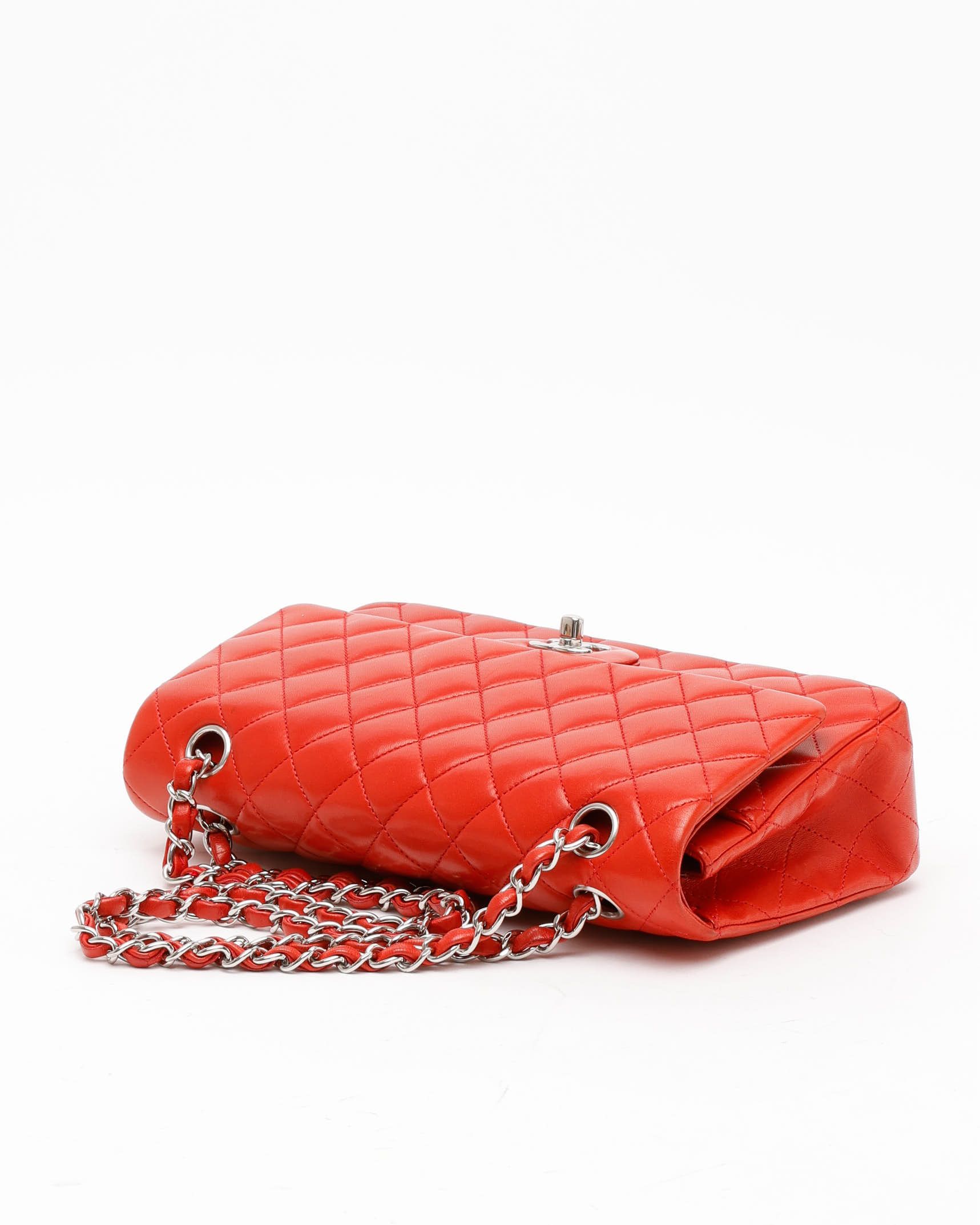 Pre-owned Chanel Classic Medium Double Flap Bag In Red