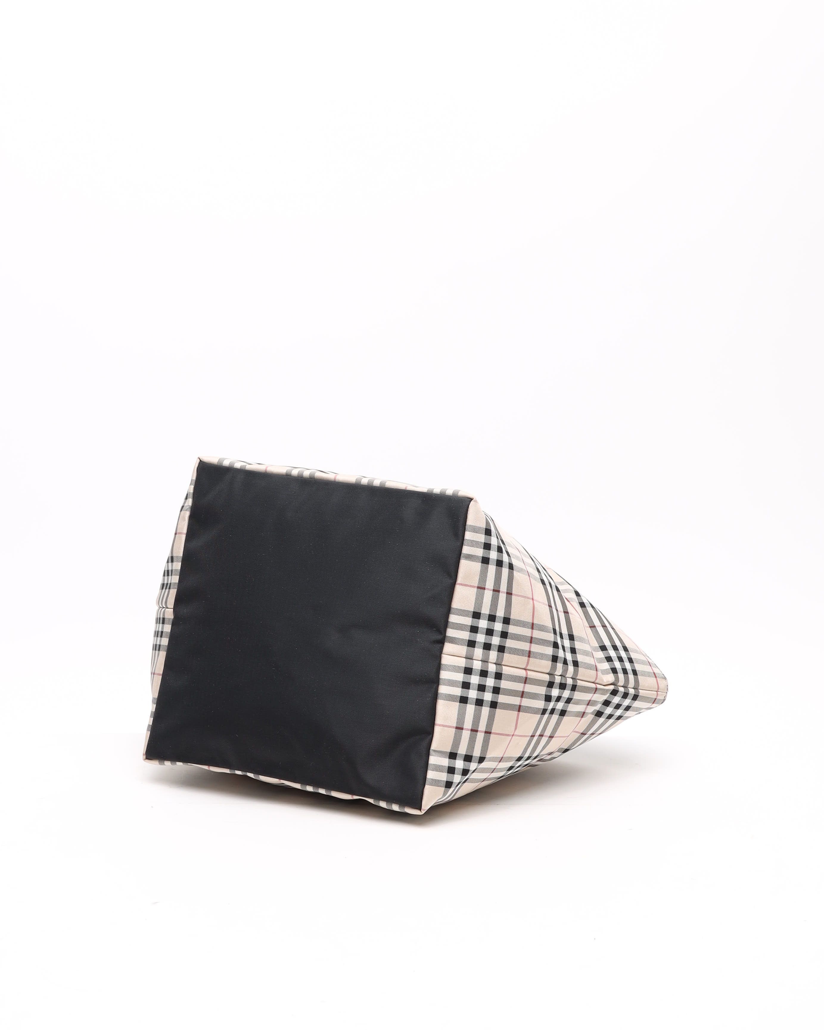 Burberry Nova Check Tote Bag In Sand